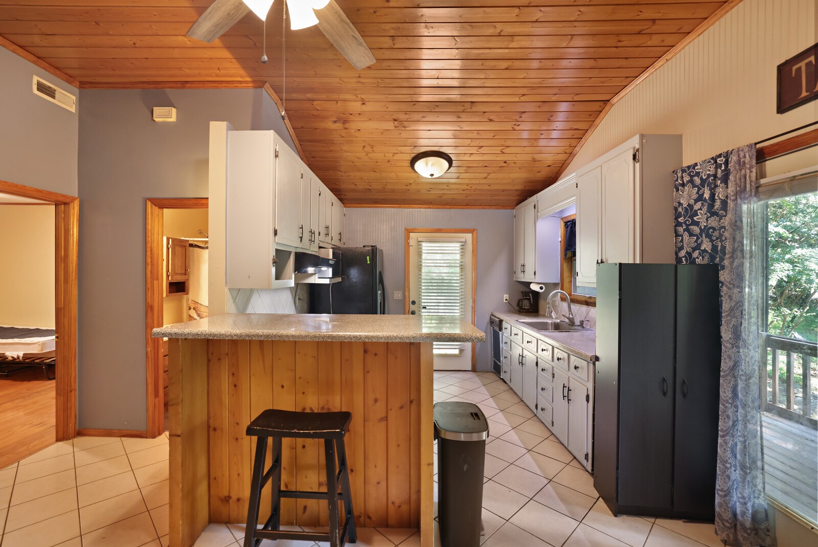 1153 Bear Creek Pike Property Photo 10