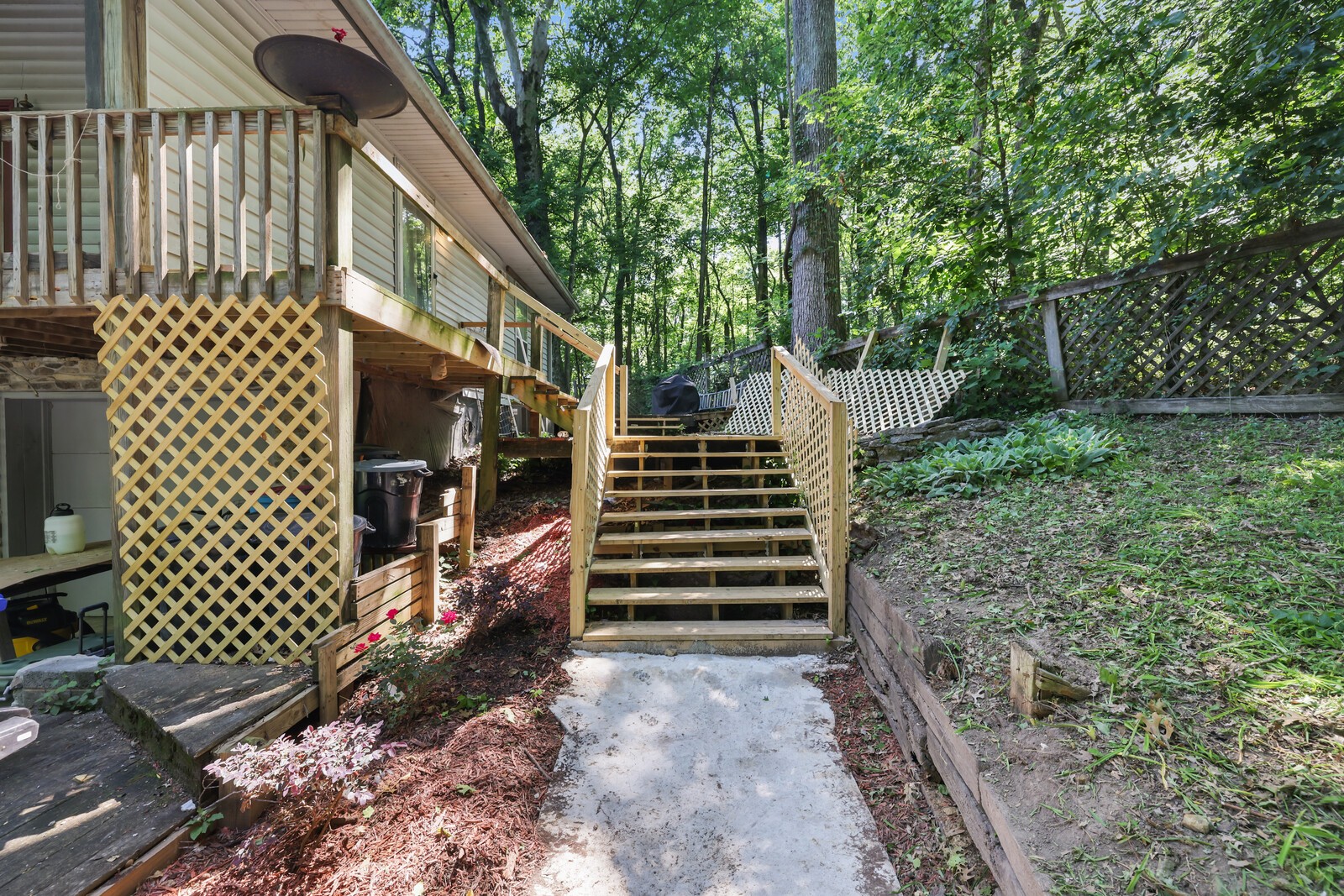 1153 Bear Creek Pike Property Photo 44
