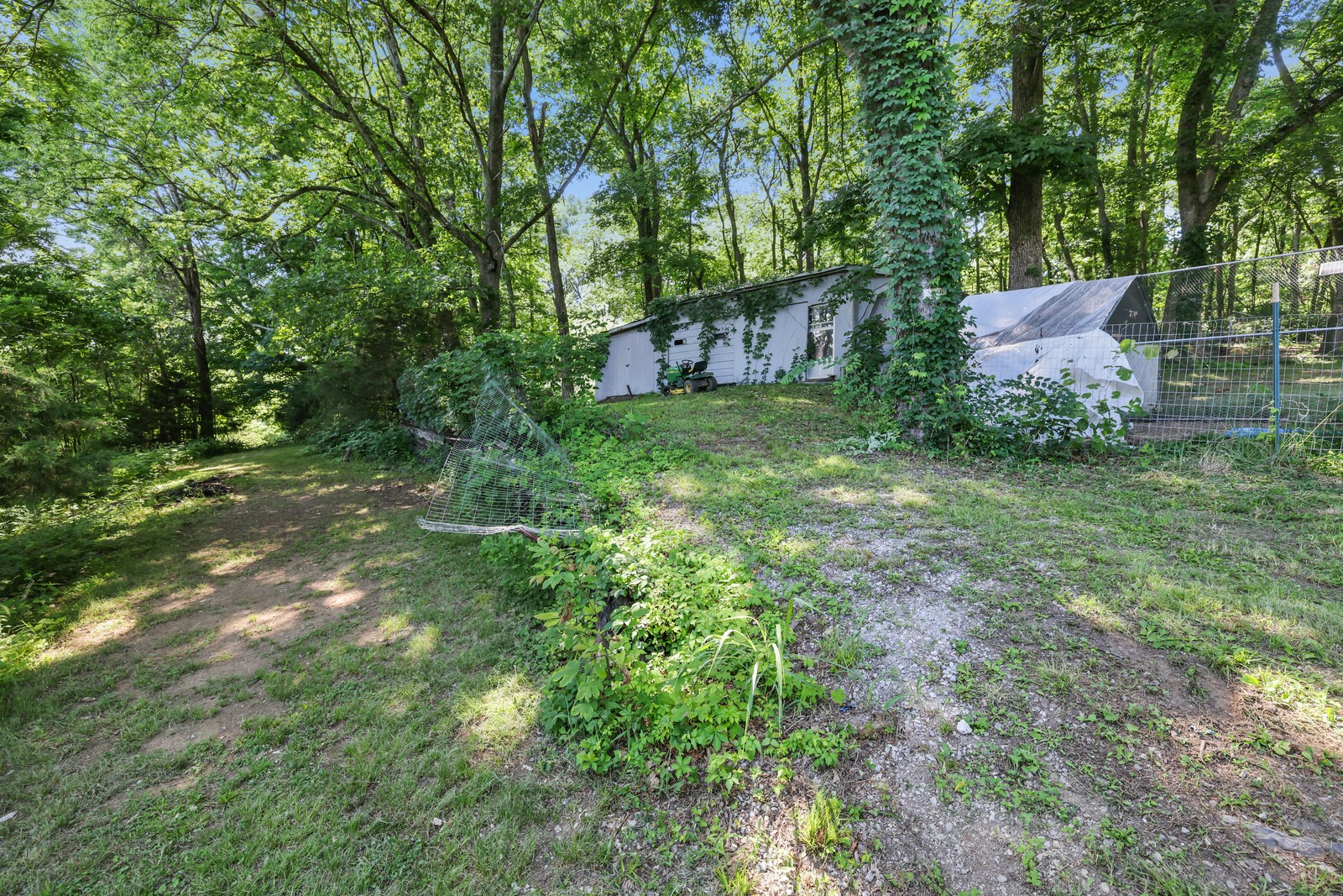 1153 Bear Creek Pike Property Photo 51