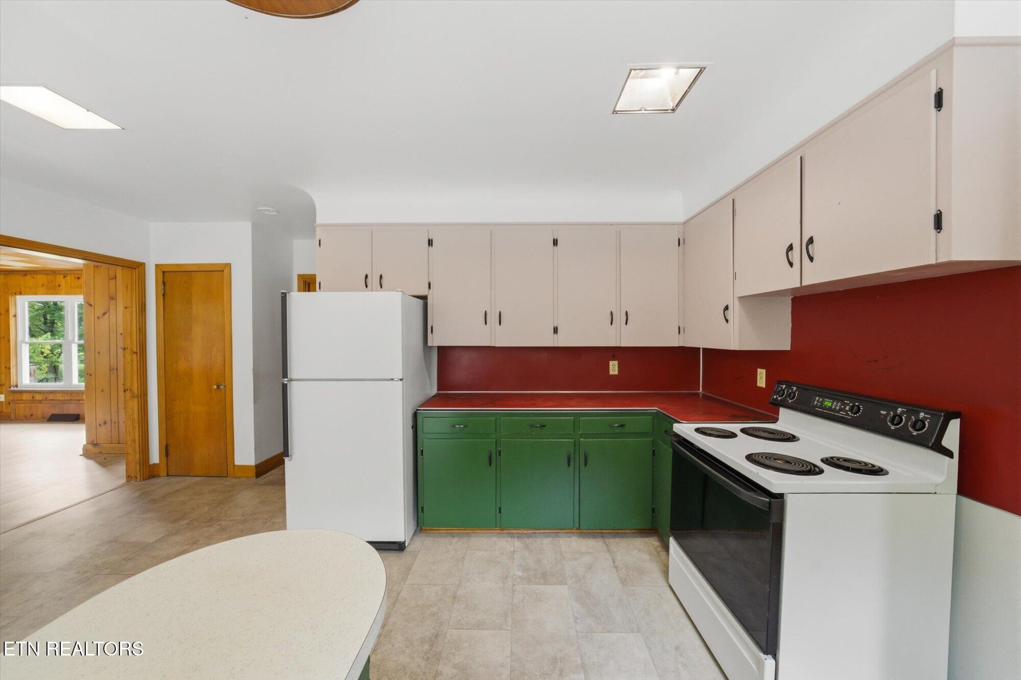 5215 E Sunset Rd Property Photo 24