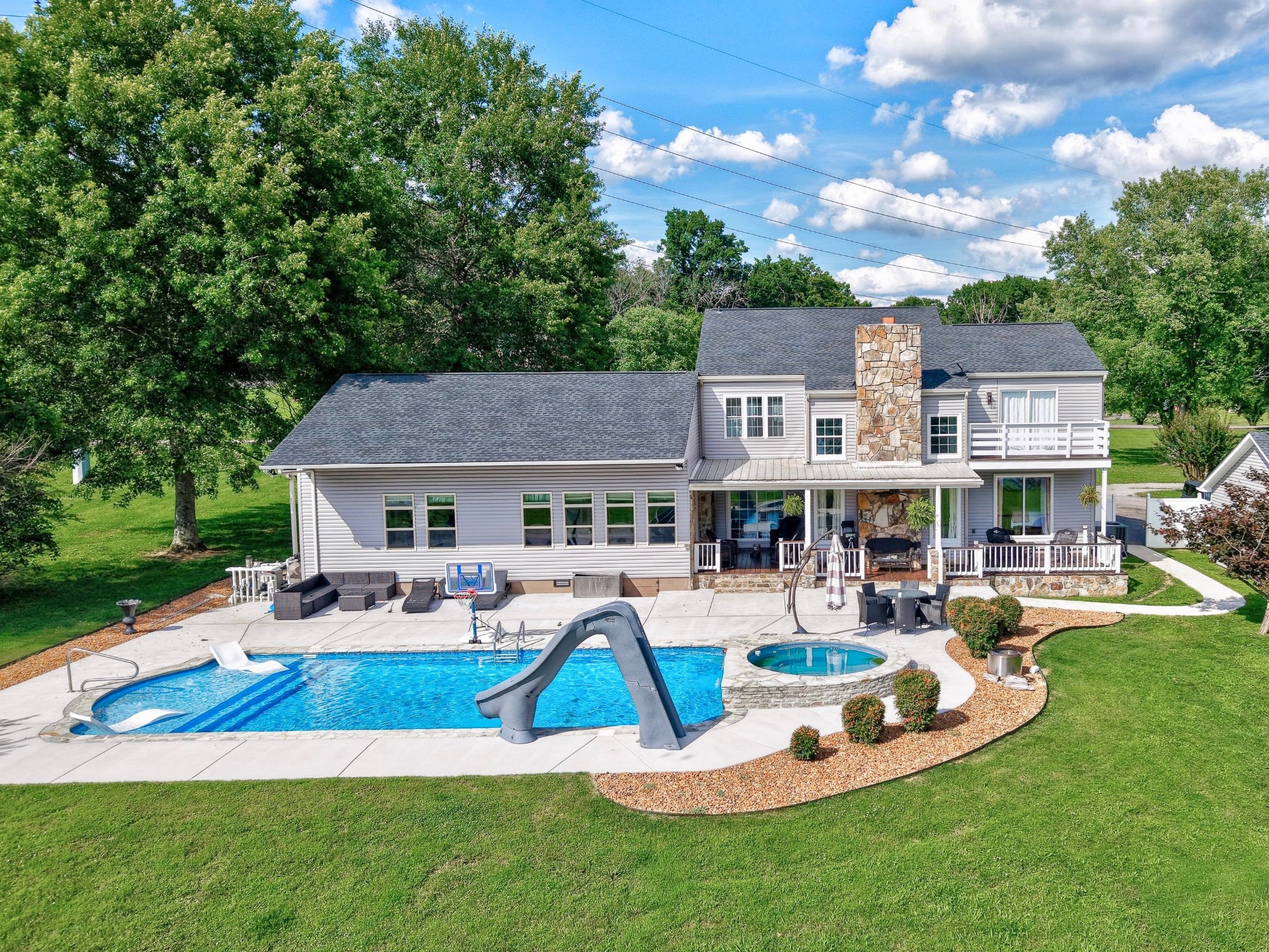 57 Timberlake Dr