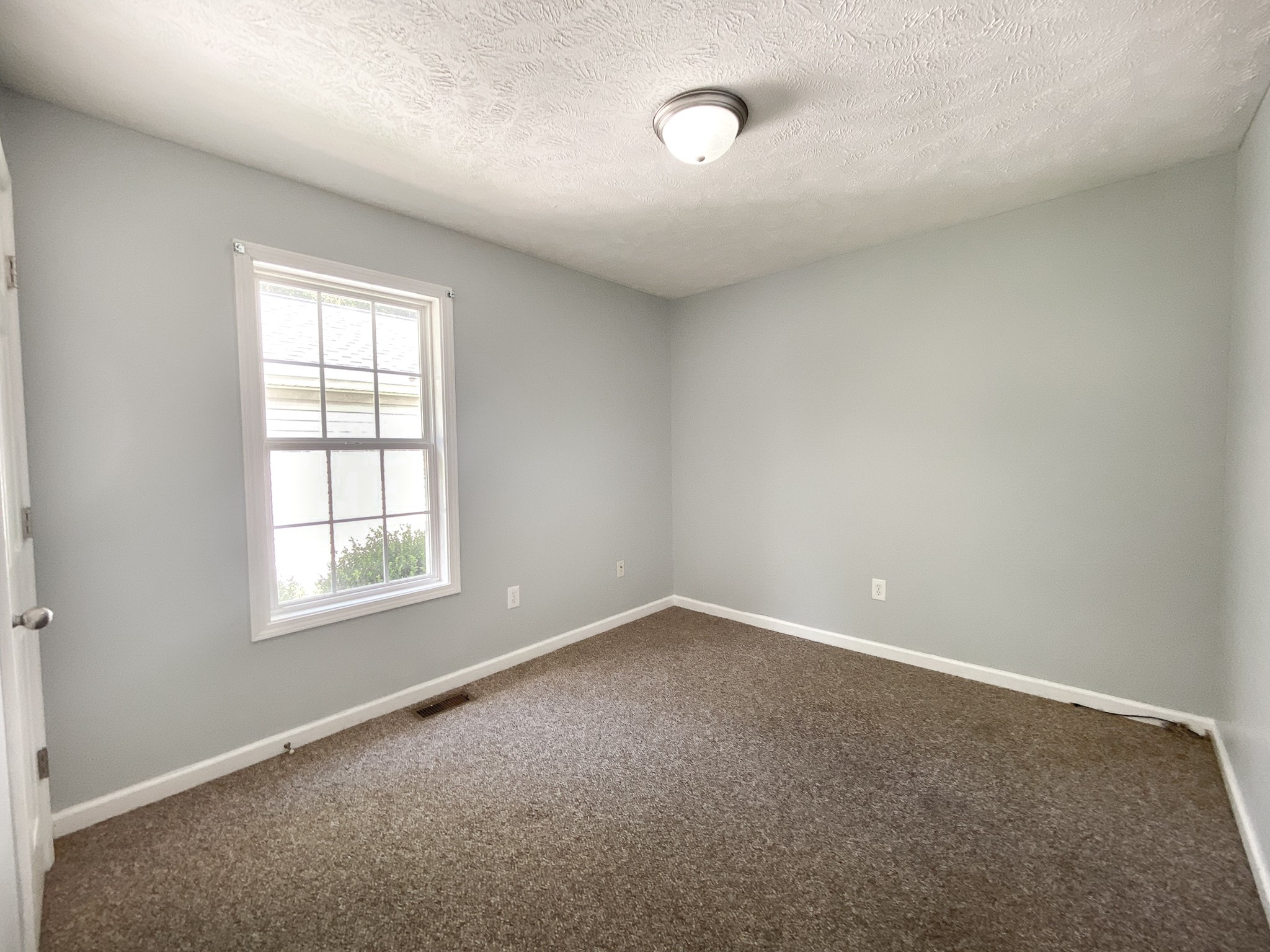 108 Sims Ave Property Photo 21