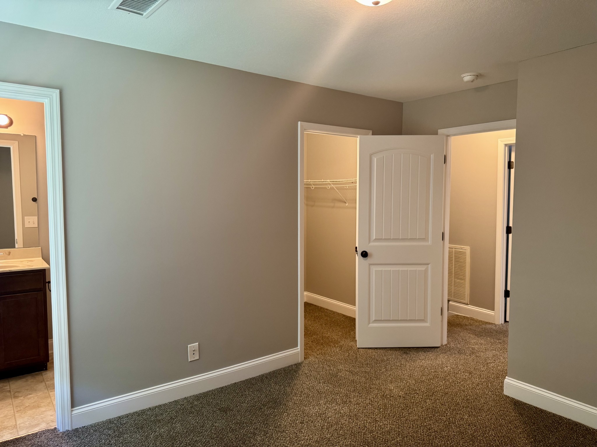 1763 Spring Water Dr Property Photo 9