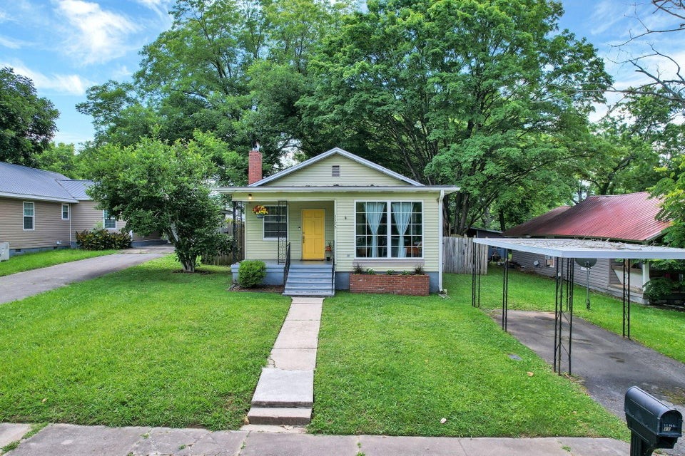1123 Washington Ave Property Photo 1