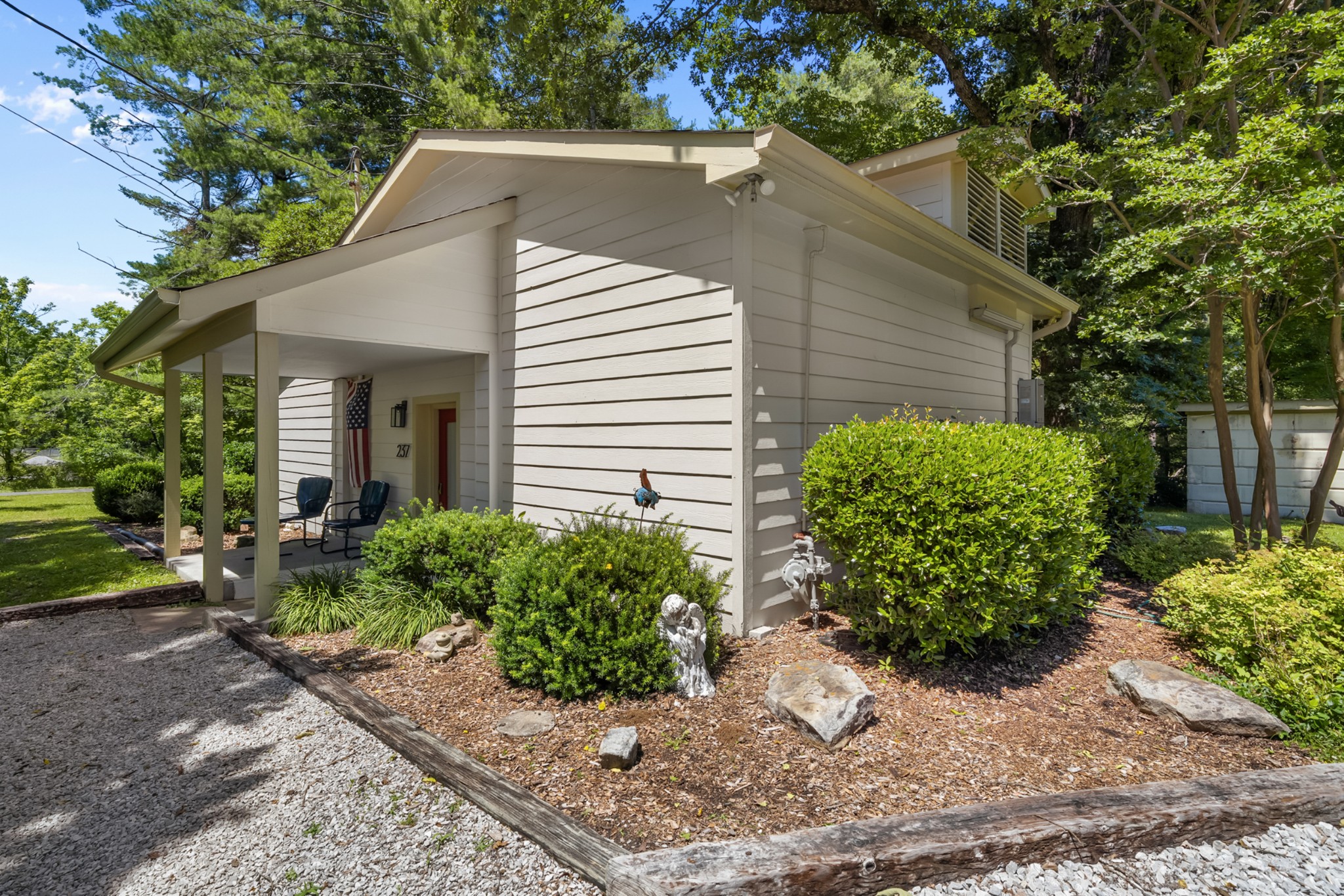 237 Lake Odonnell Rd Property Photo 3