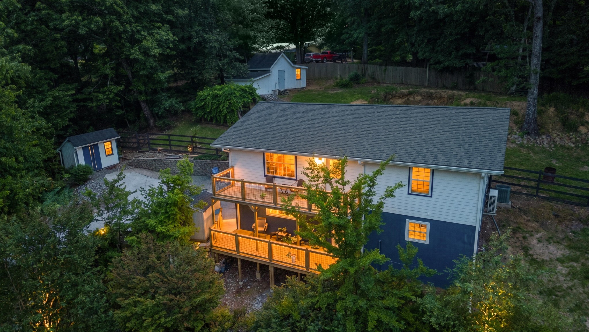 8831 E Ridge Trail Road Property Photo 4