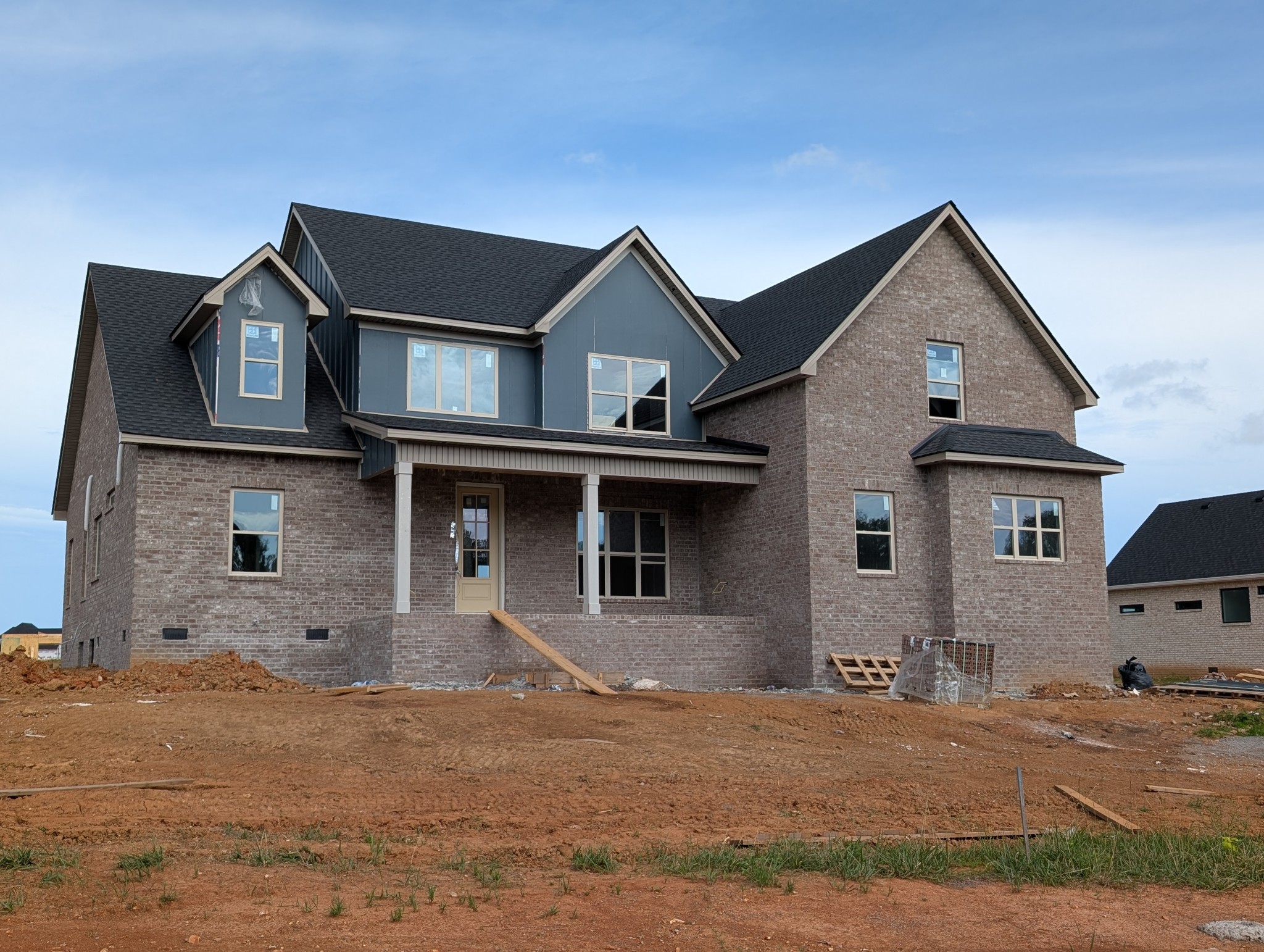 4943 Royal View Way Property Photo 1