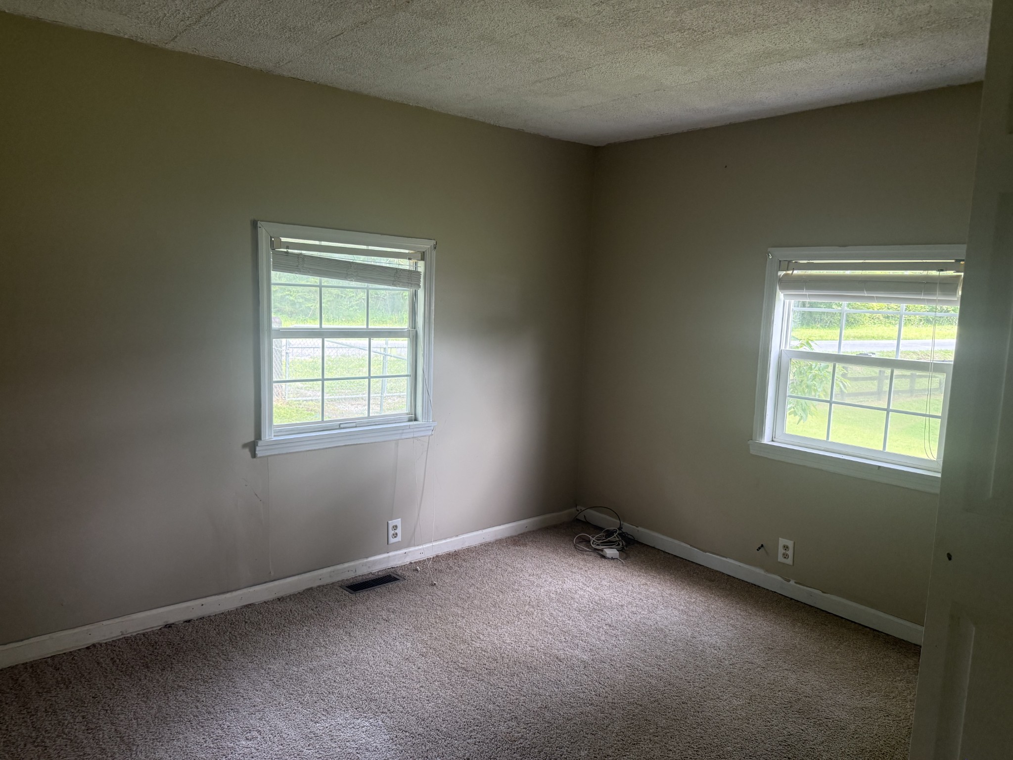 1284 Cotton Harris Rd Property Photo 8