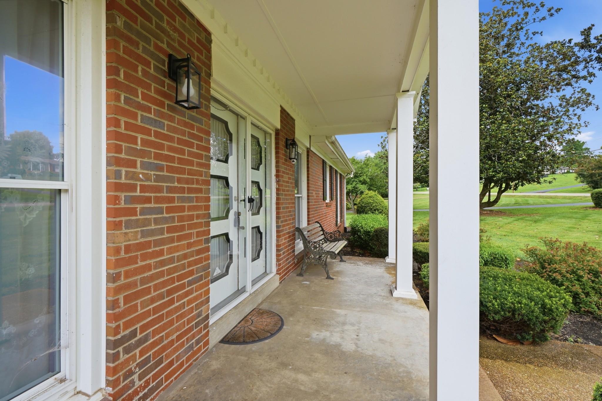 481 Broadwell Dr Property Photo 3