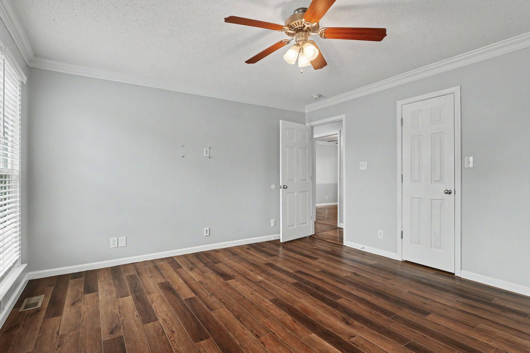 4444 Monticello Trce Property Photo 6