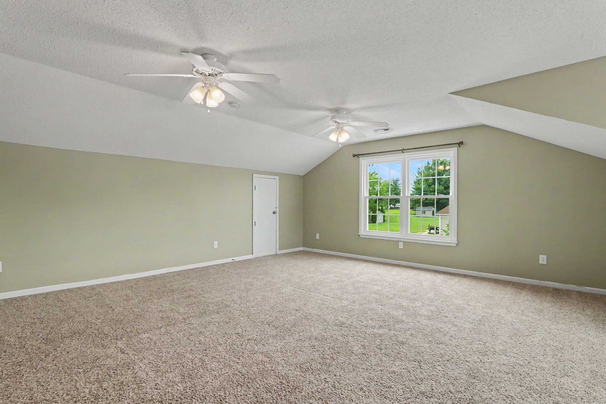 4444 Monticello Trce Property Photo 27