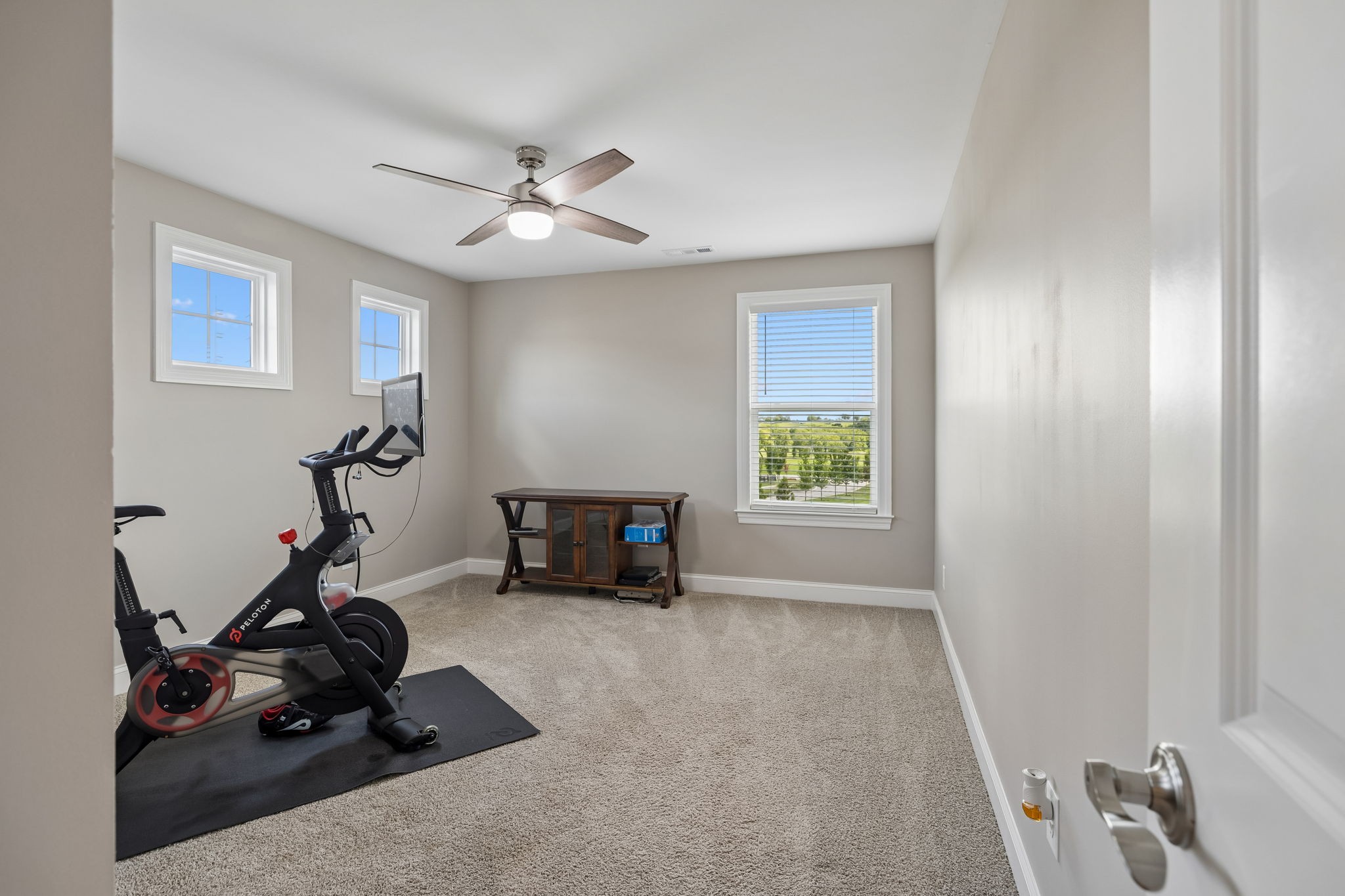 5011 High Park Hill Dr Property Photo 29