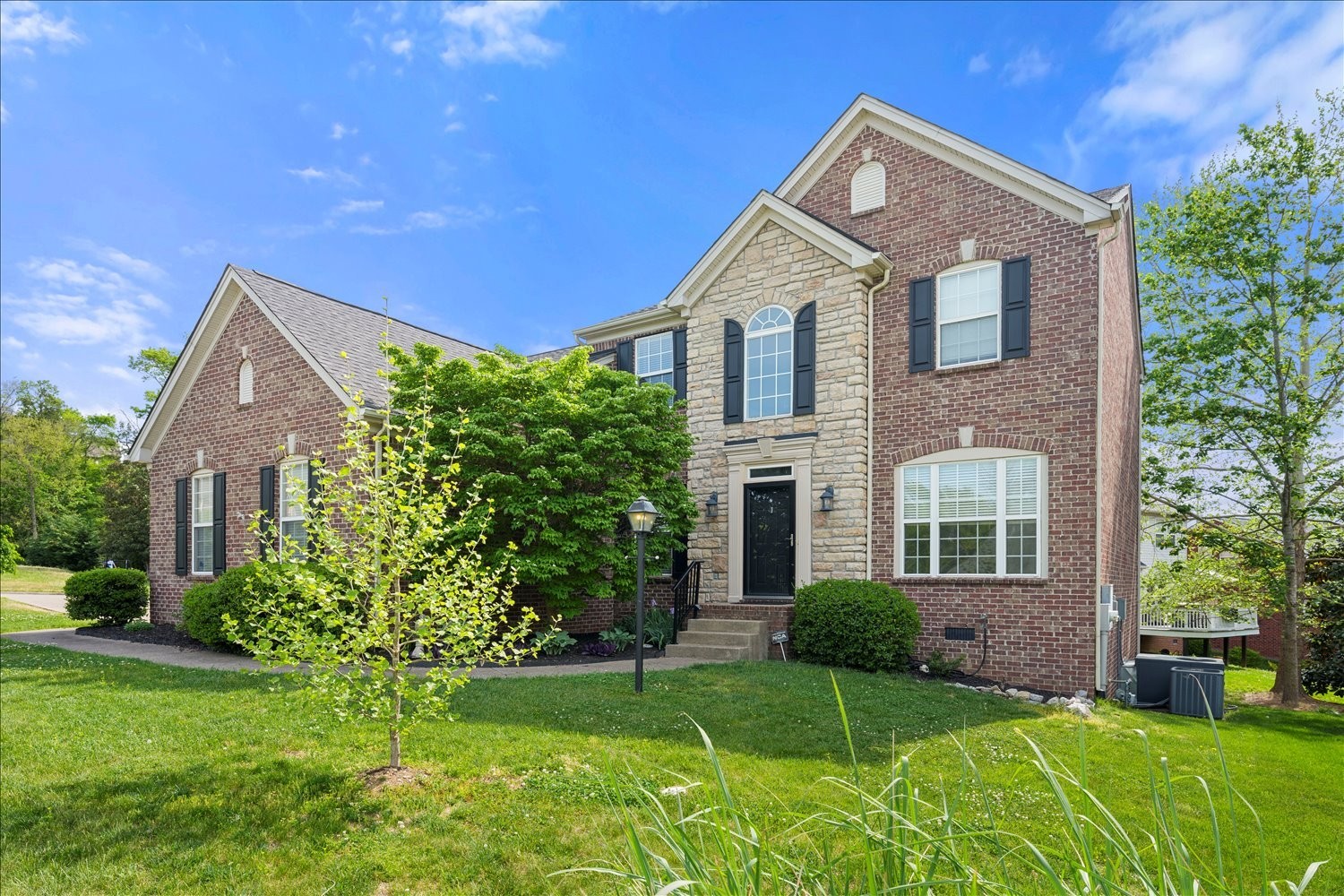 3400 Wynfall Ln Property Photo 14