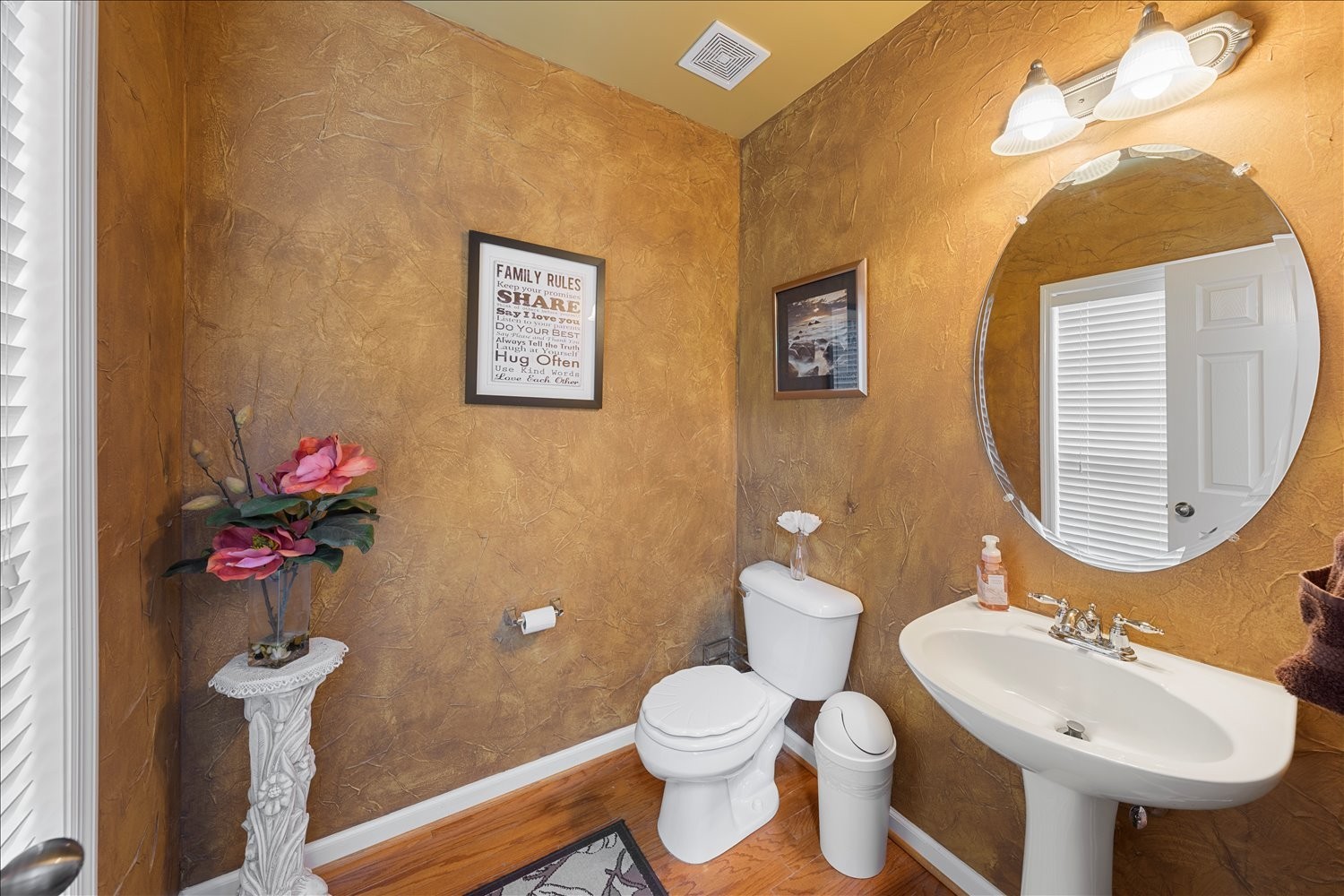 3400 Wynfall Ln Property Photo 29