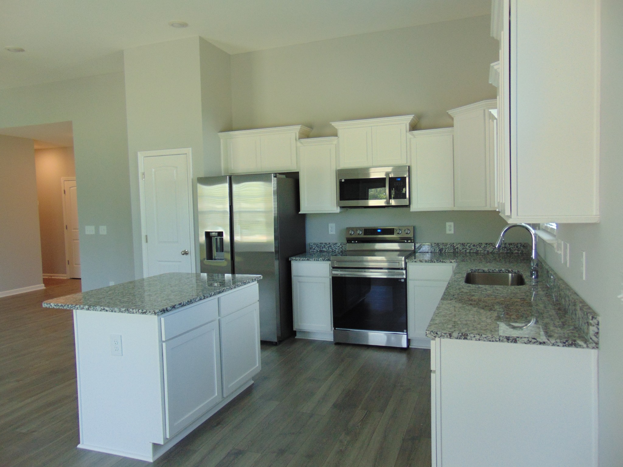 282 Spring Street Property Photo 3