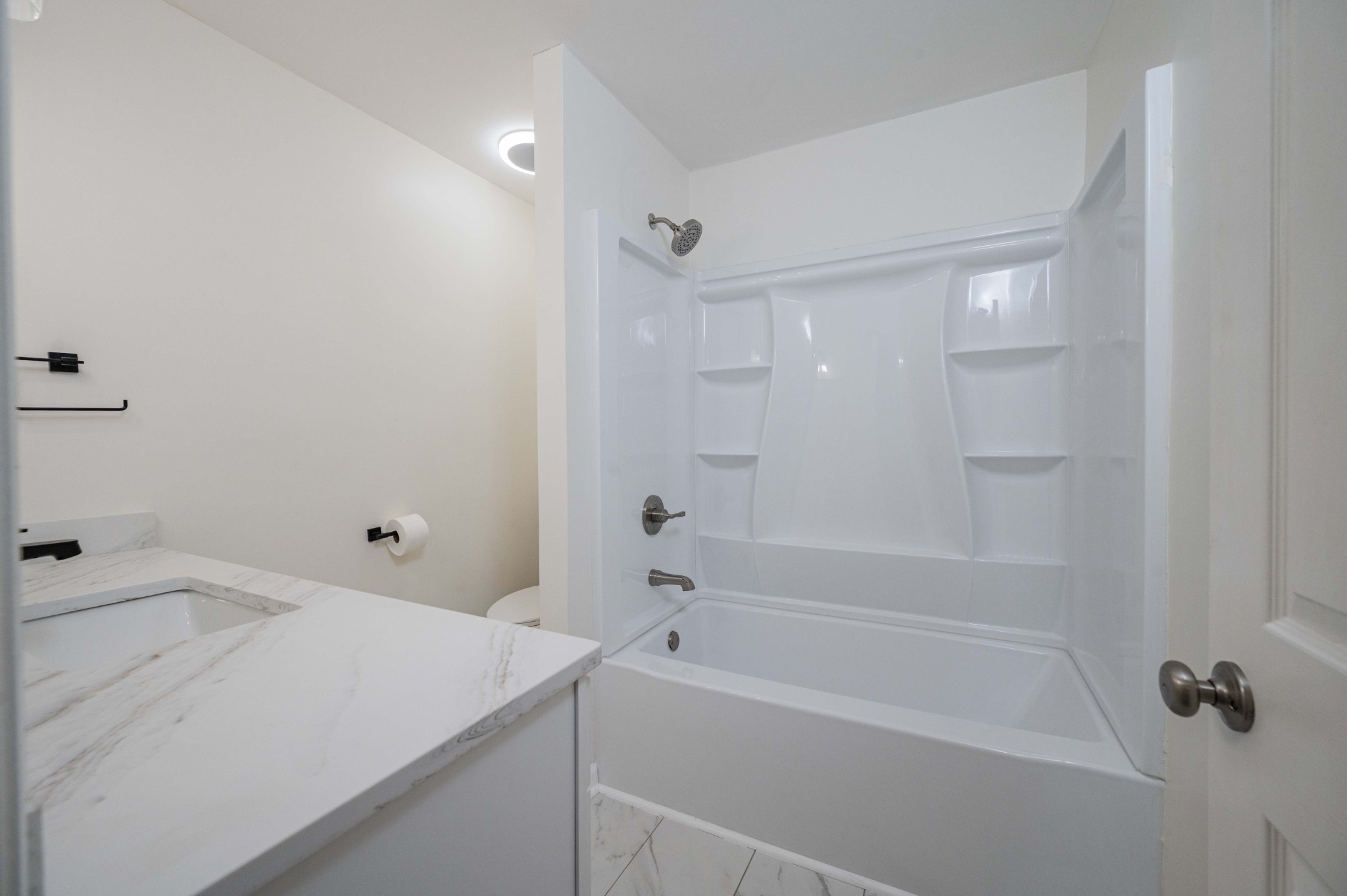 152 Greenbriar Cir Property Photo 18