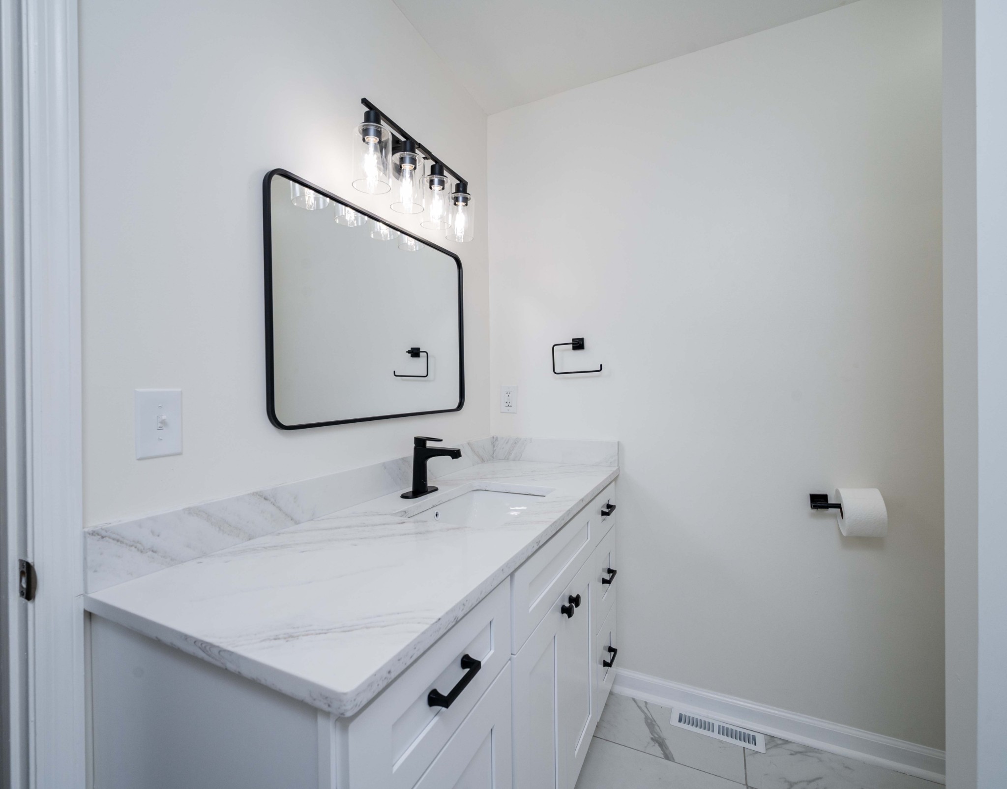 152 Greenbriar Cir Property Photo 19