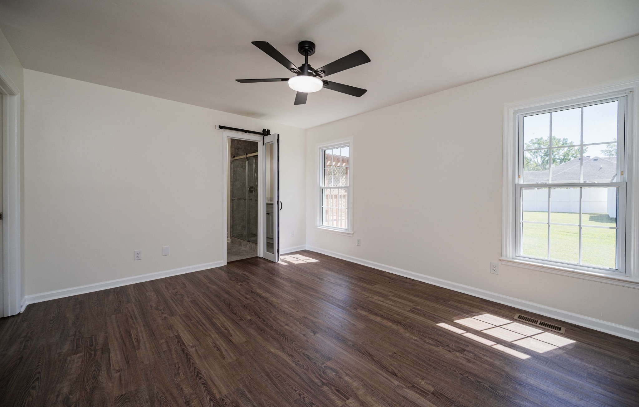 152 Greenbriar Cir Property Photo 21