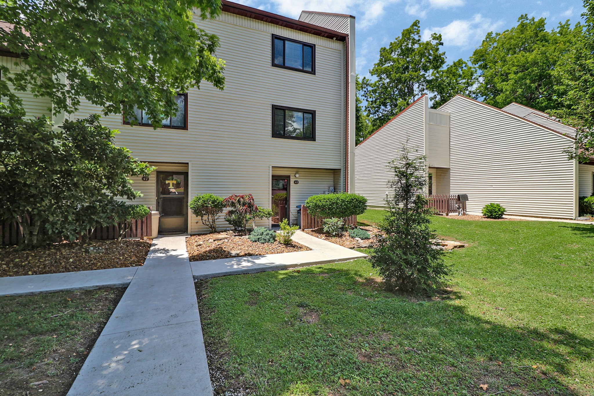 48 Wilshire Heights Dr Property Photo 1