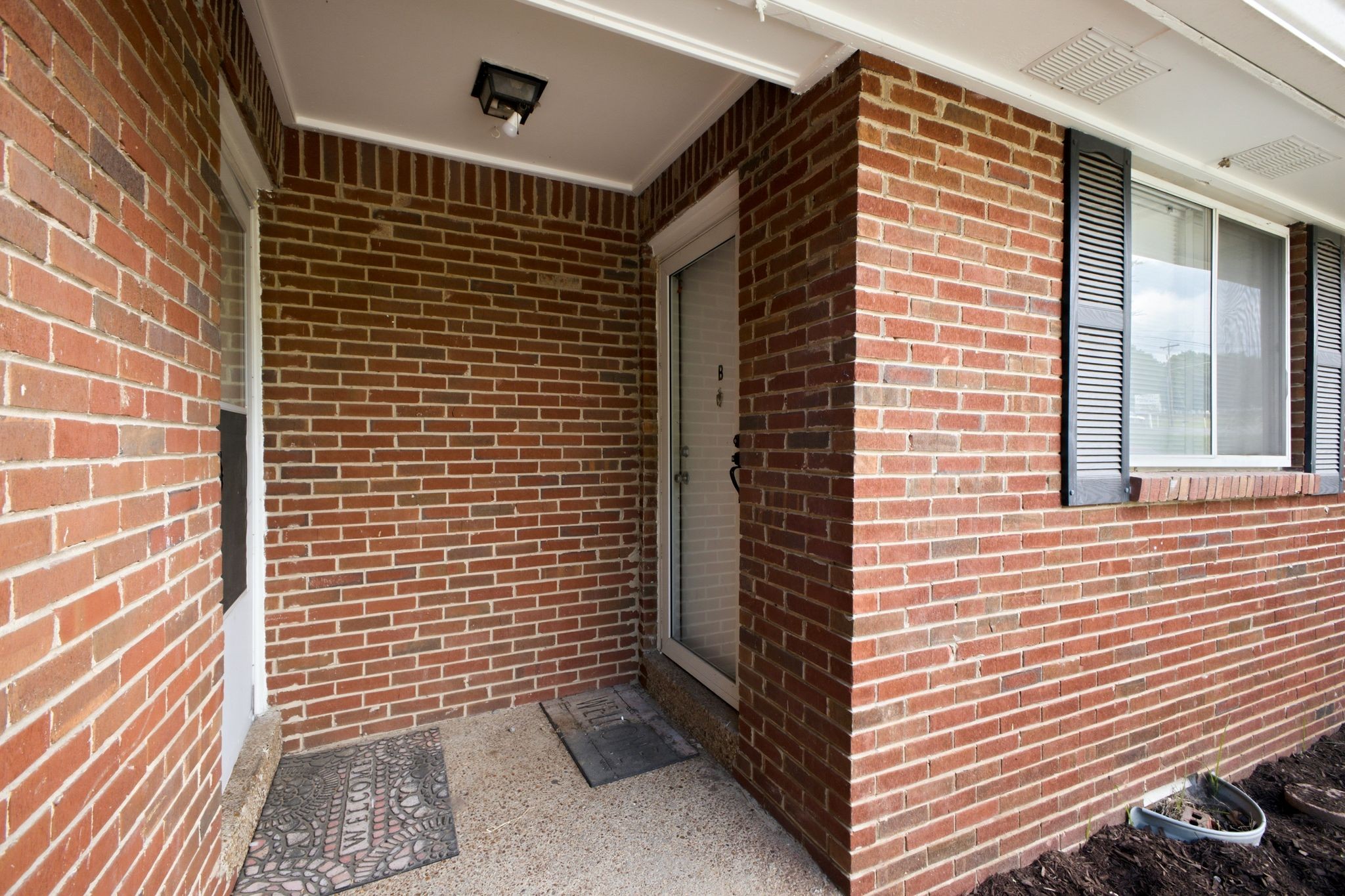 425 Ezell Pike Property Photo 3