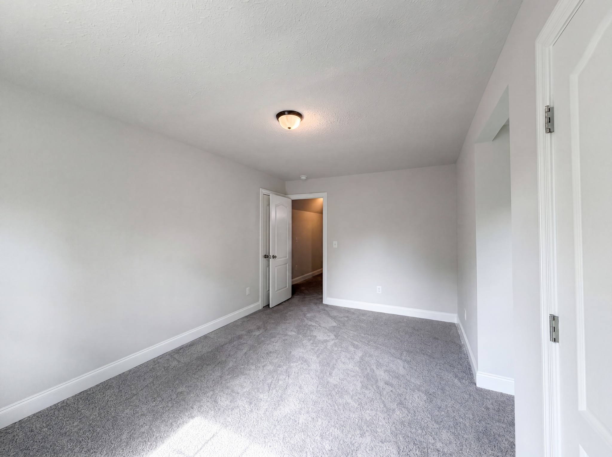108 Lemont Ln Property Photo 15