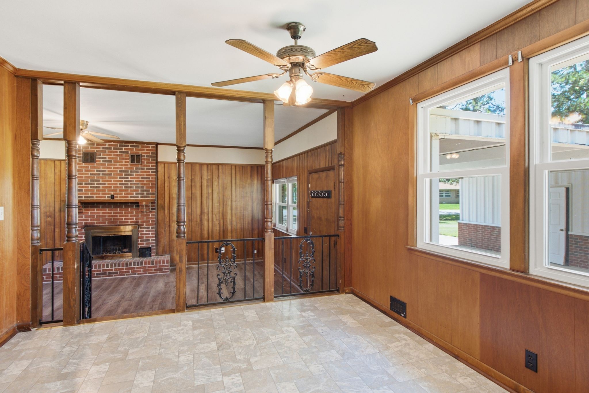 202 Derby Ln Property Photo 12