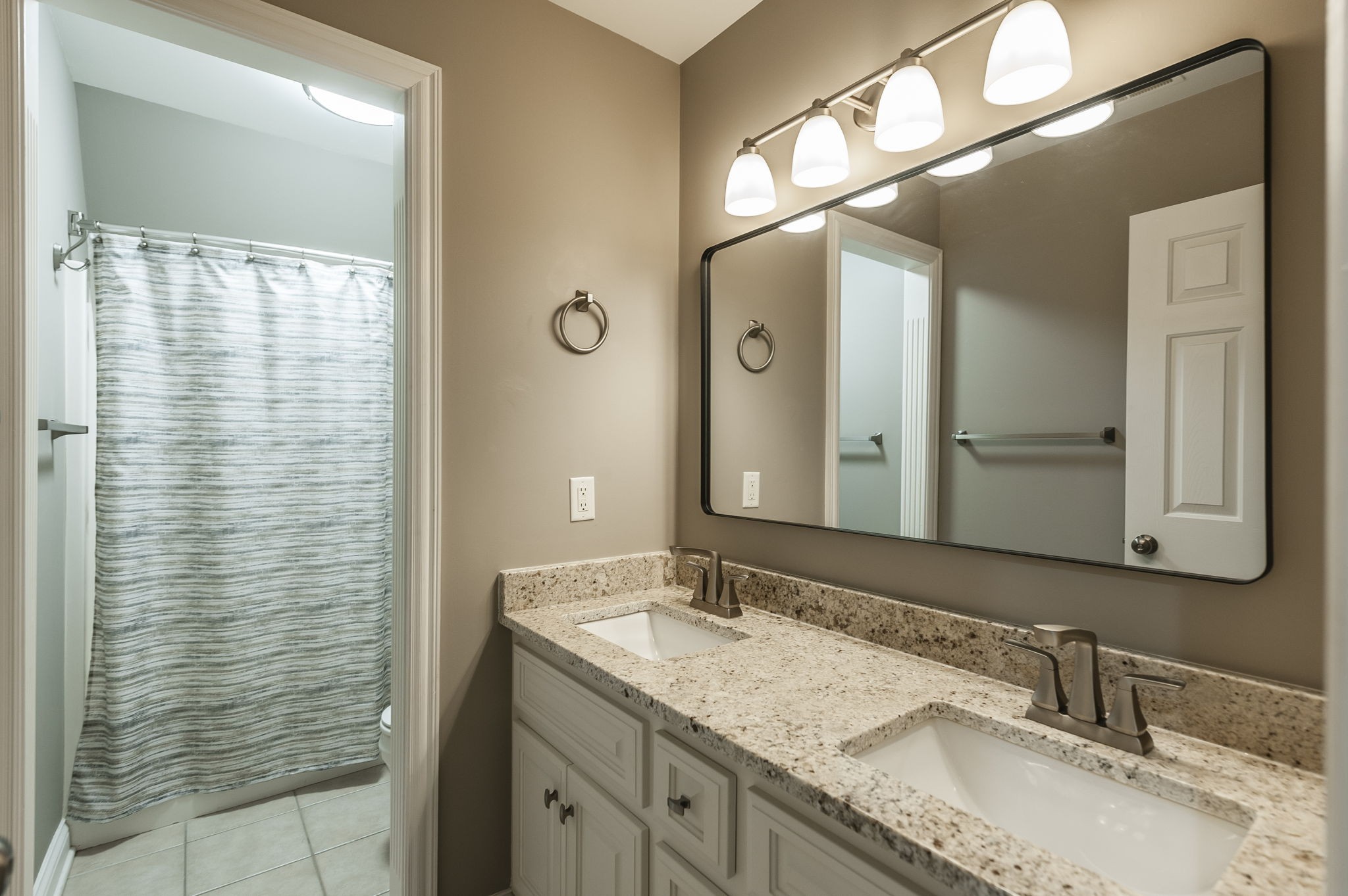 1820 Hygeia Rd Property Photo 25