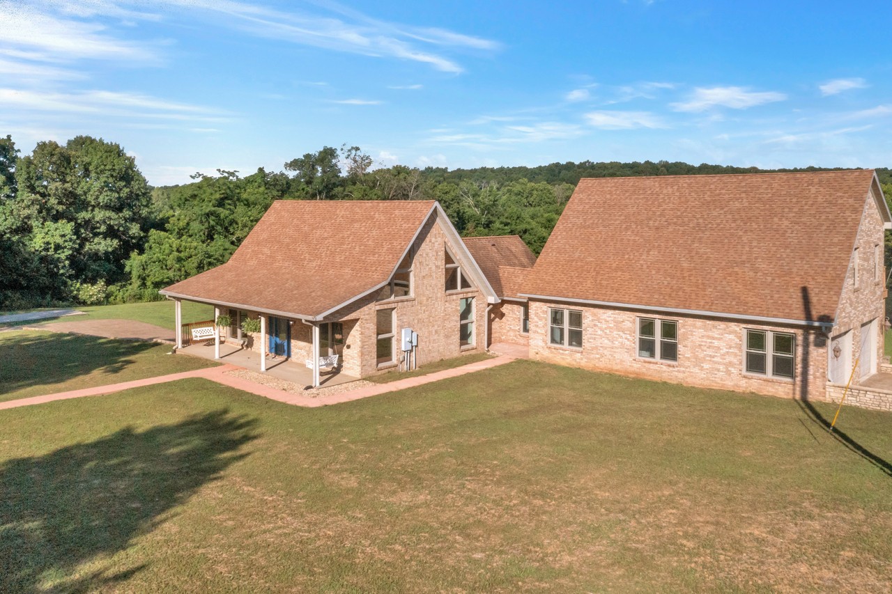 5005 Gracey Sinking Fork Rd Property Photo 1