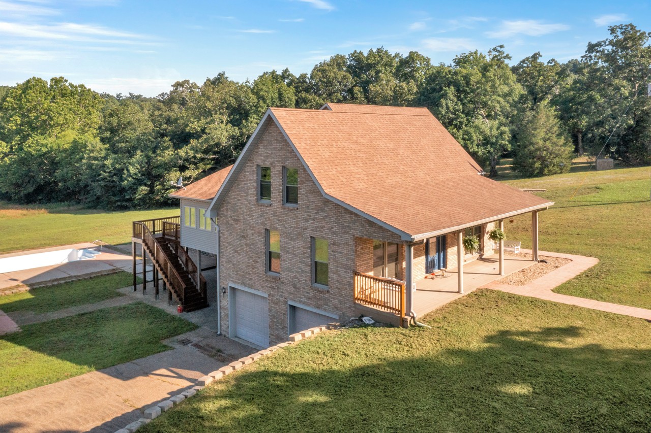 5005 Gracey Sinking Fork Rd Property Photo 1