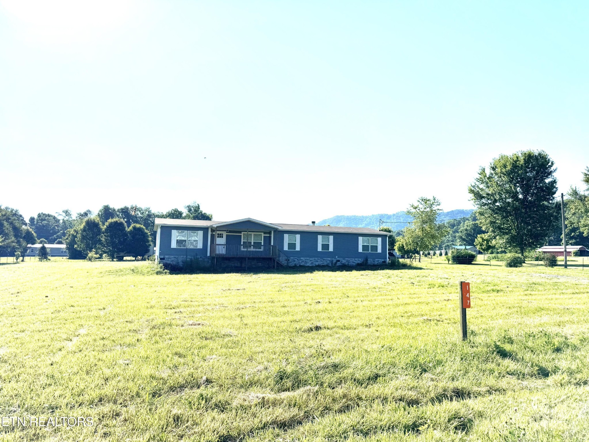 147 California Rd