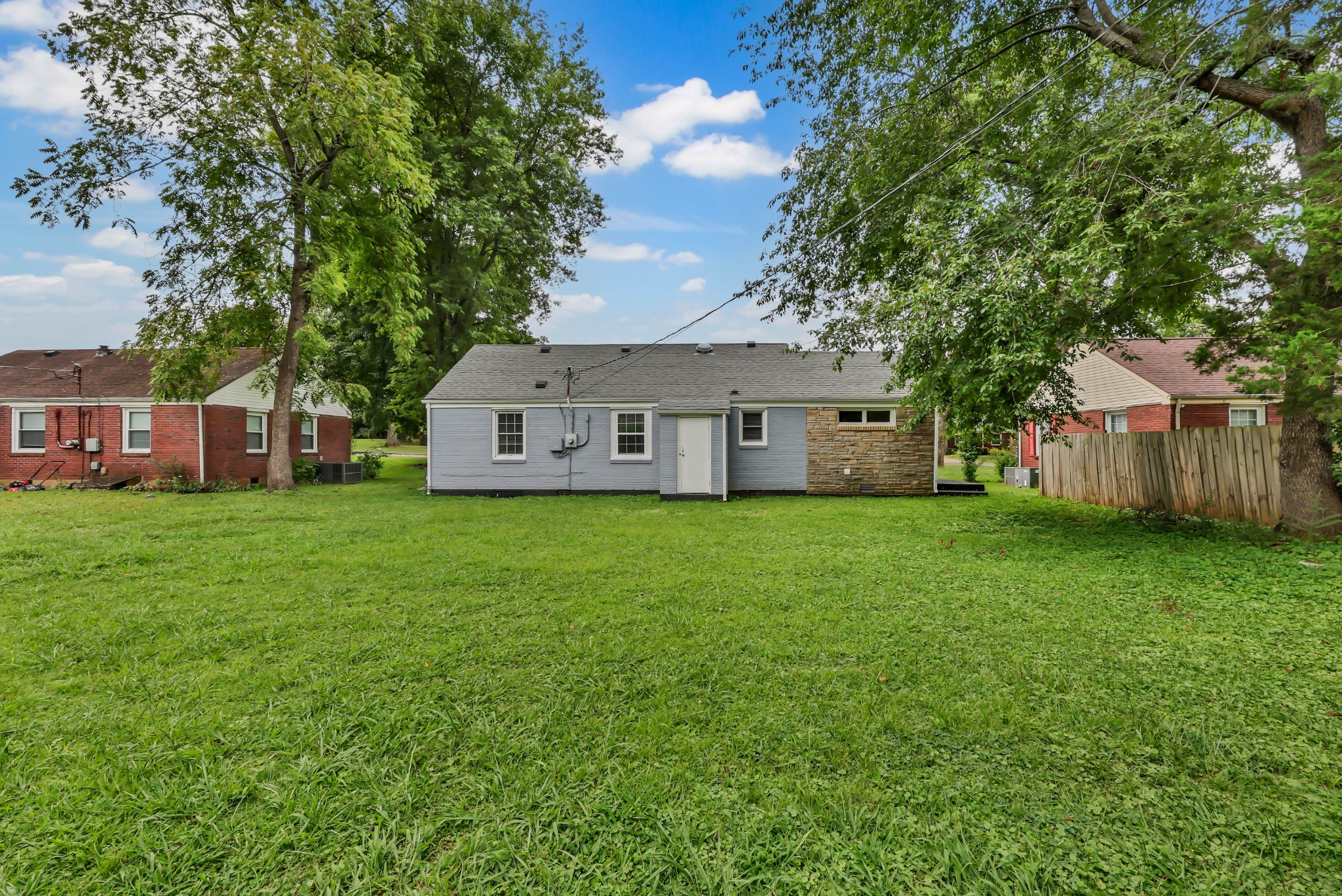 135 N Meadow Dr Property Photo 24