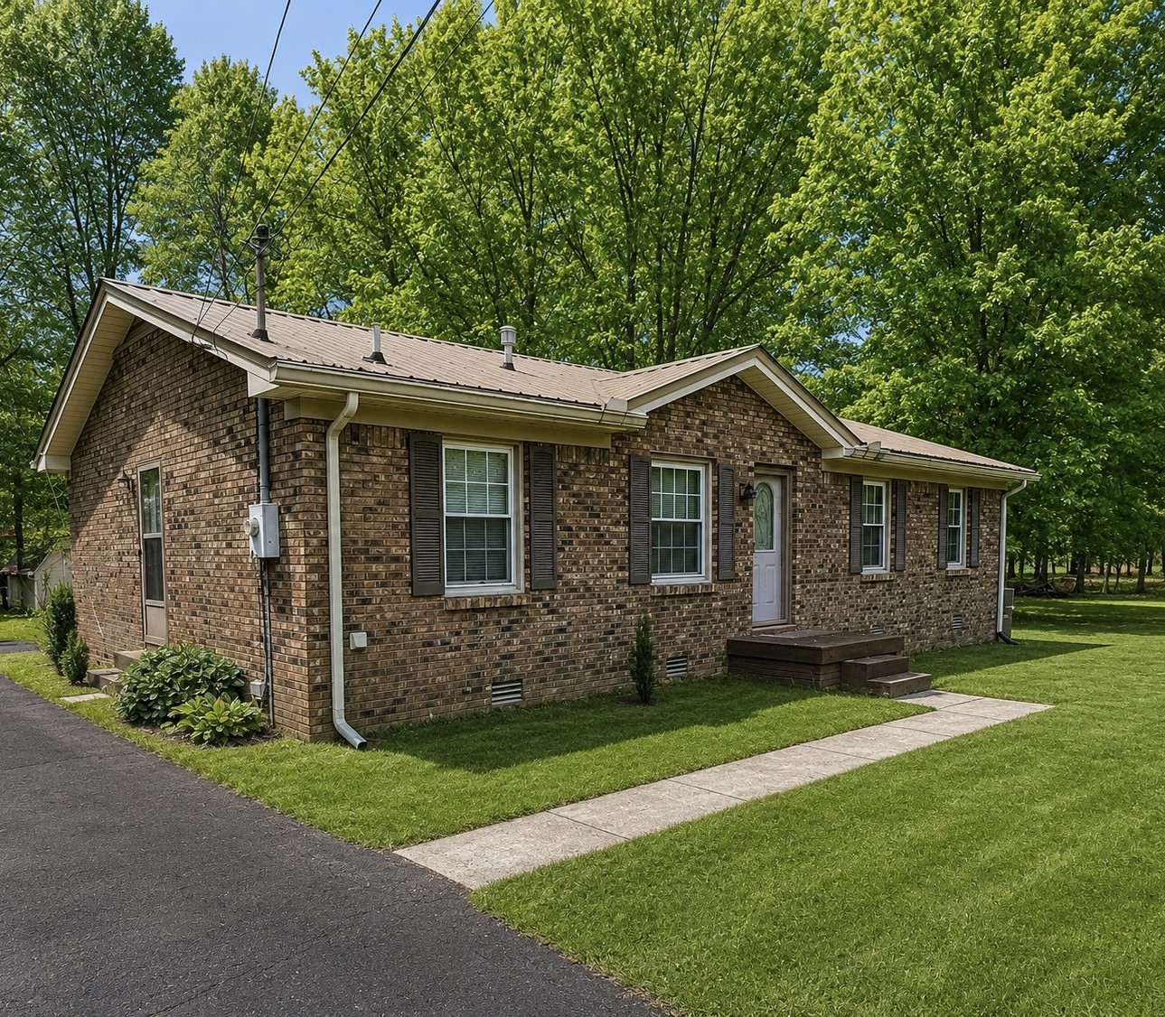 100 Kennel Rd Property Photo 1