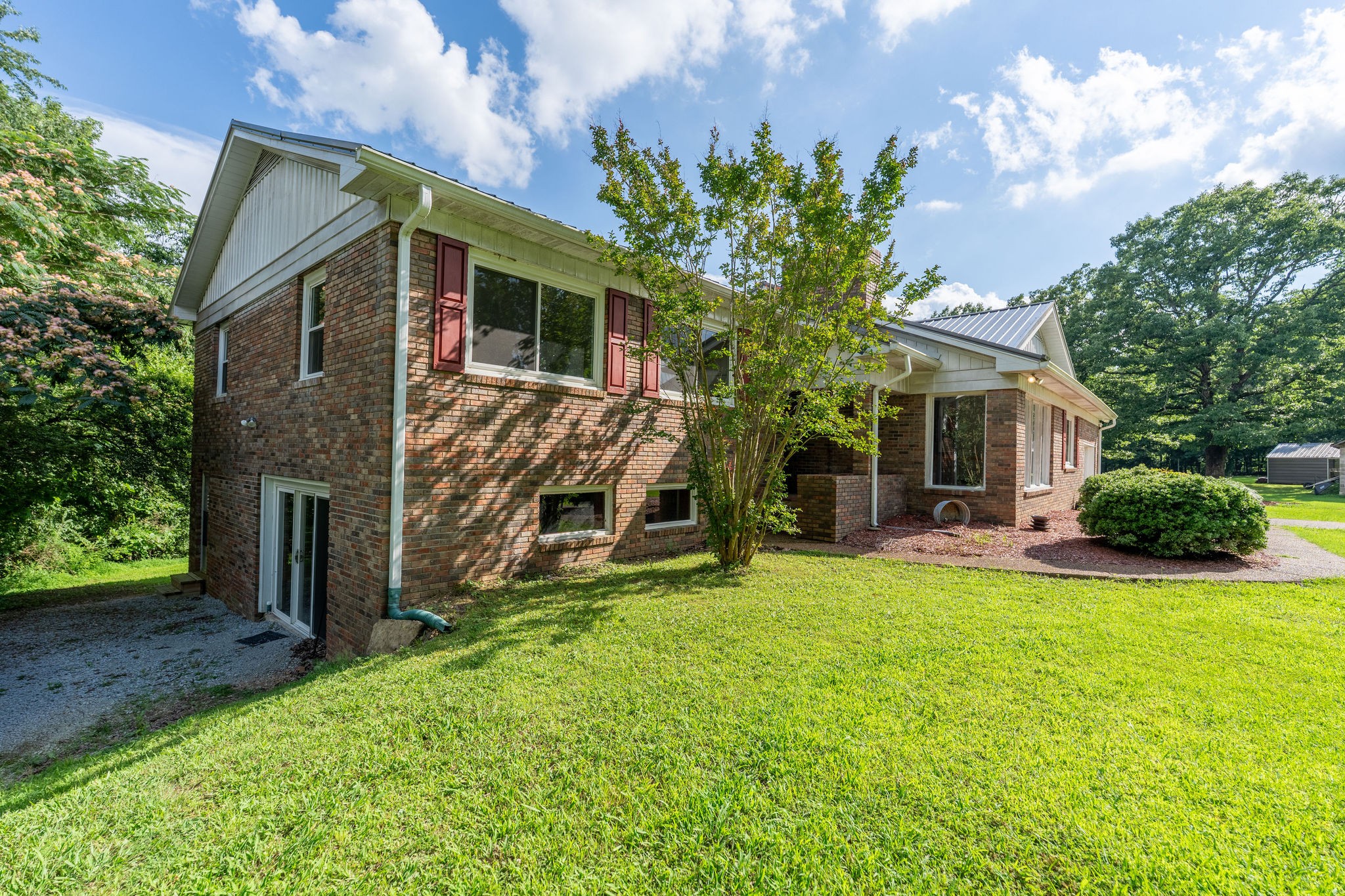 159 Mindy Dr Property Photo 1