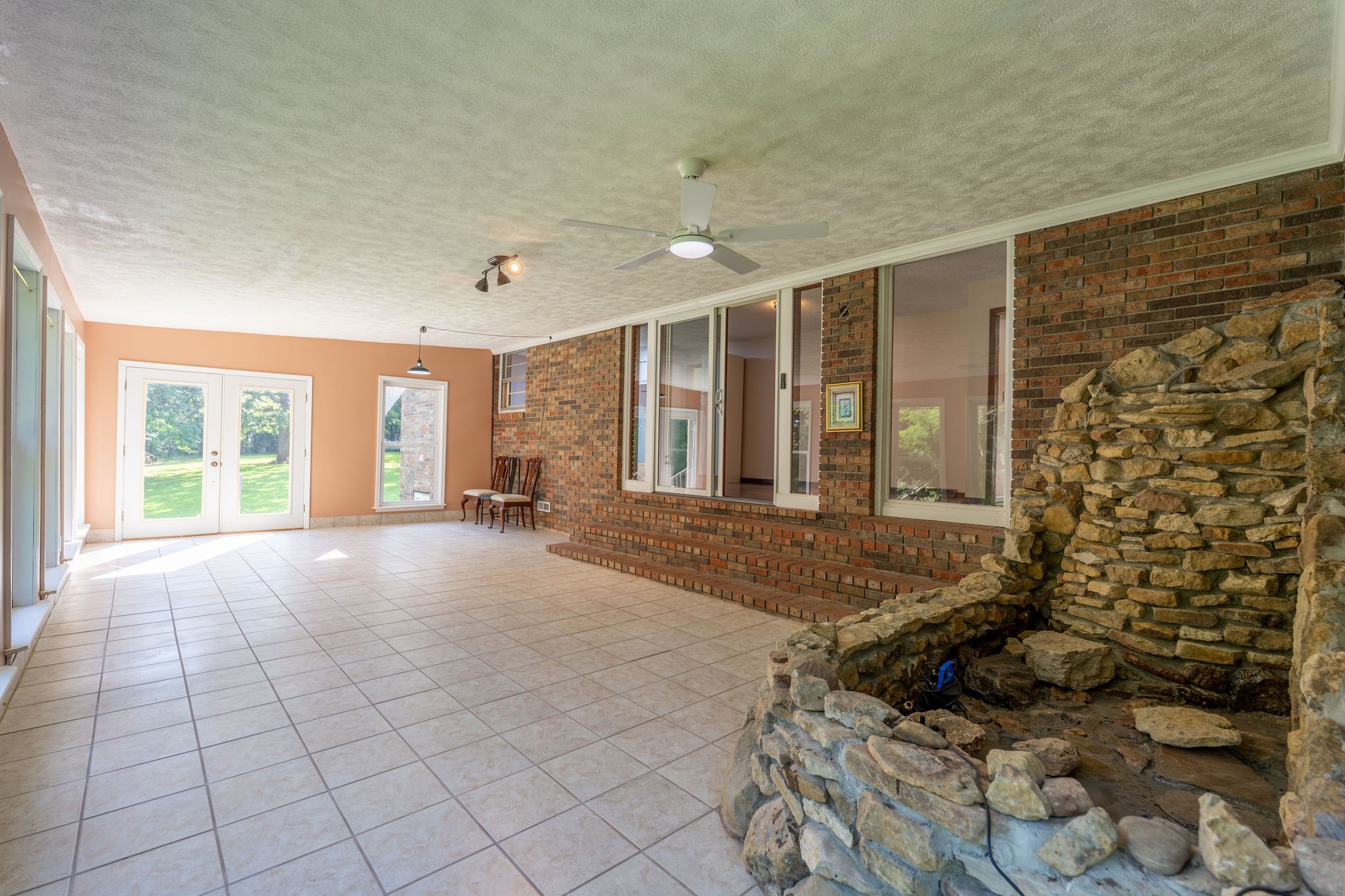 159 Mindy Dr Property Photo 24
