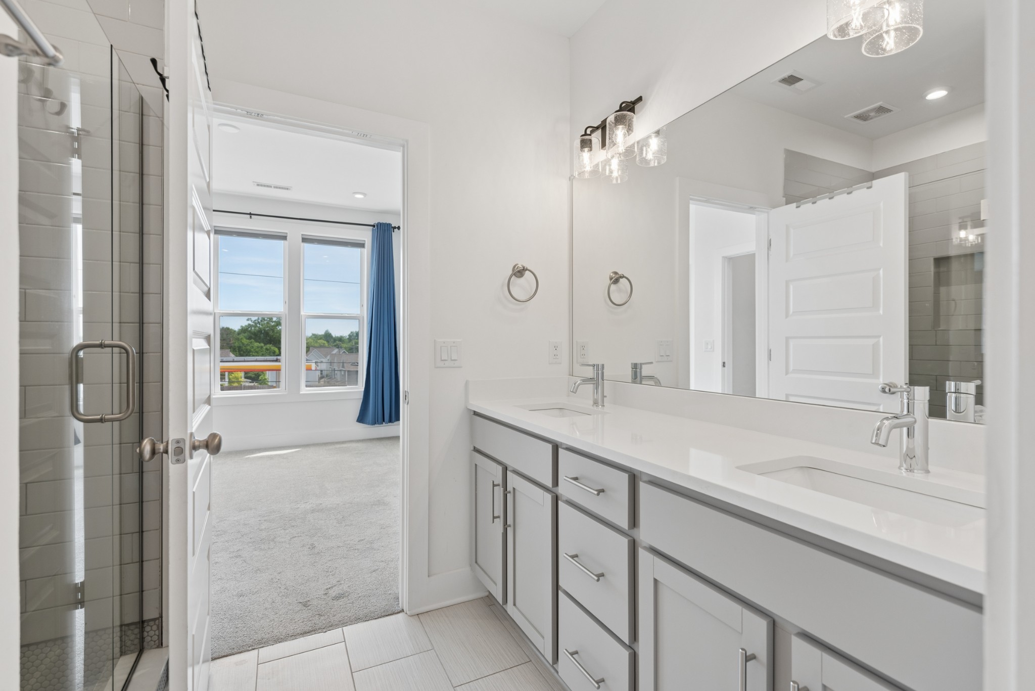 500 Creative Way Property Photo 6