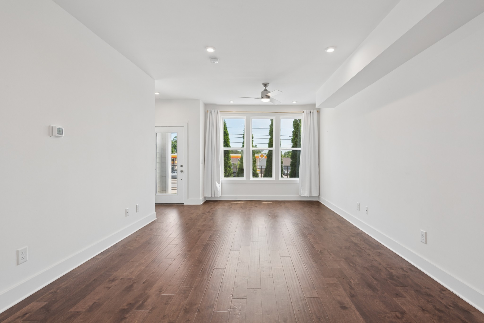 500 Creative Way Property Photo 10