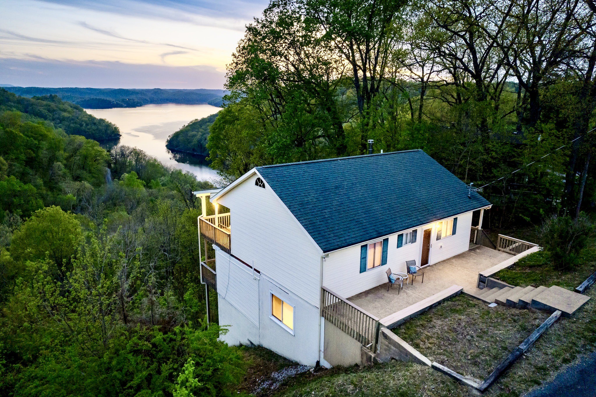 258 Captains Point Rd Property Photo 3