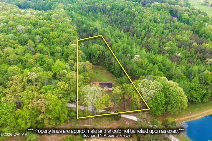 320 Benson Rd Property Photo 5