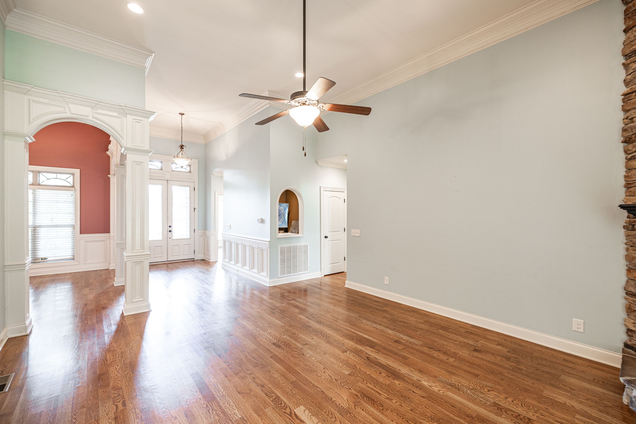 357 Windhaven Bay Property Photo 29