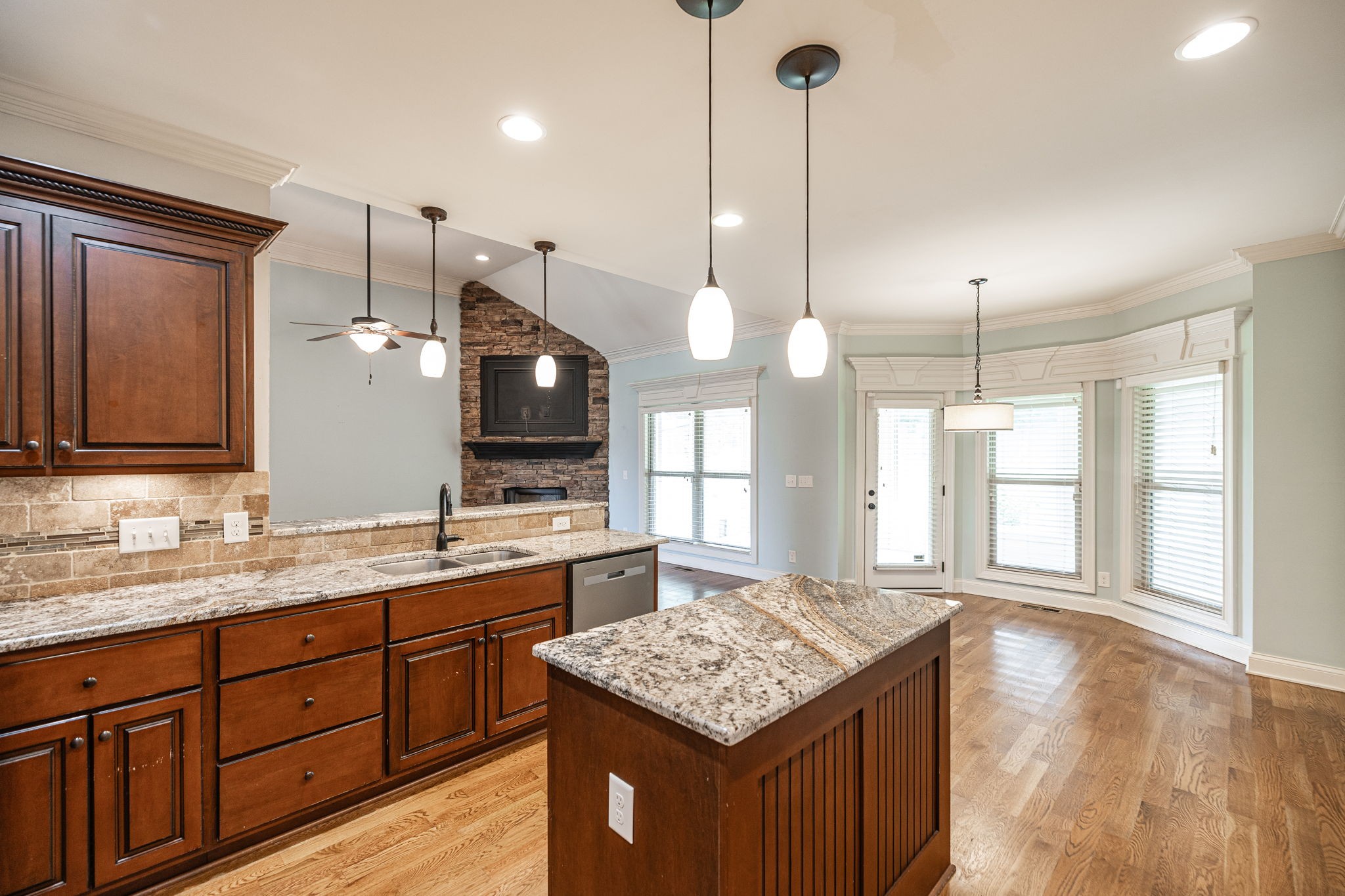 357 Windhaven Bay Property Photo 40