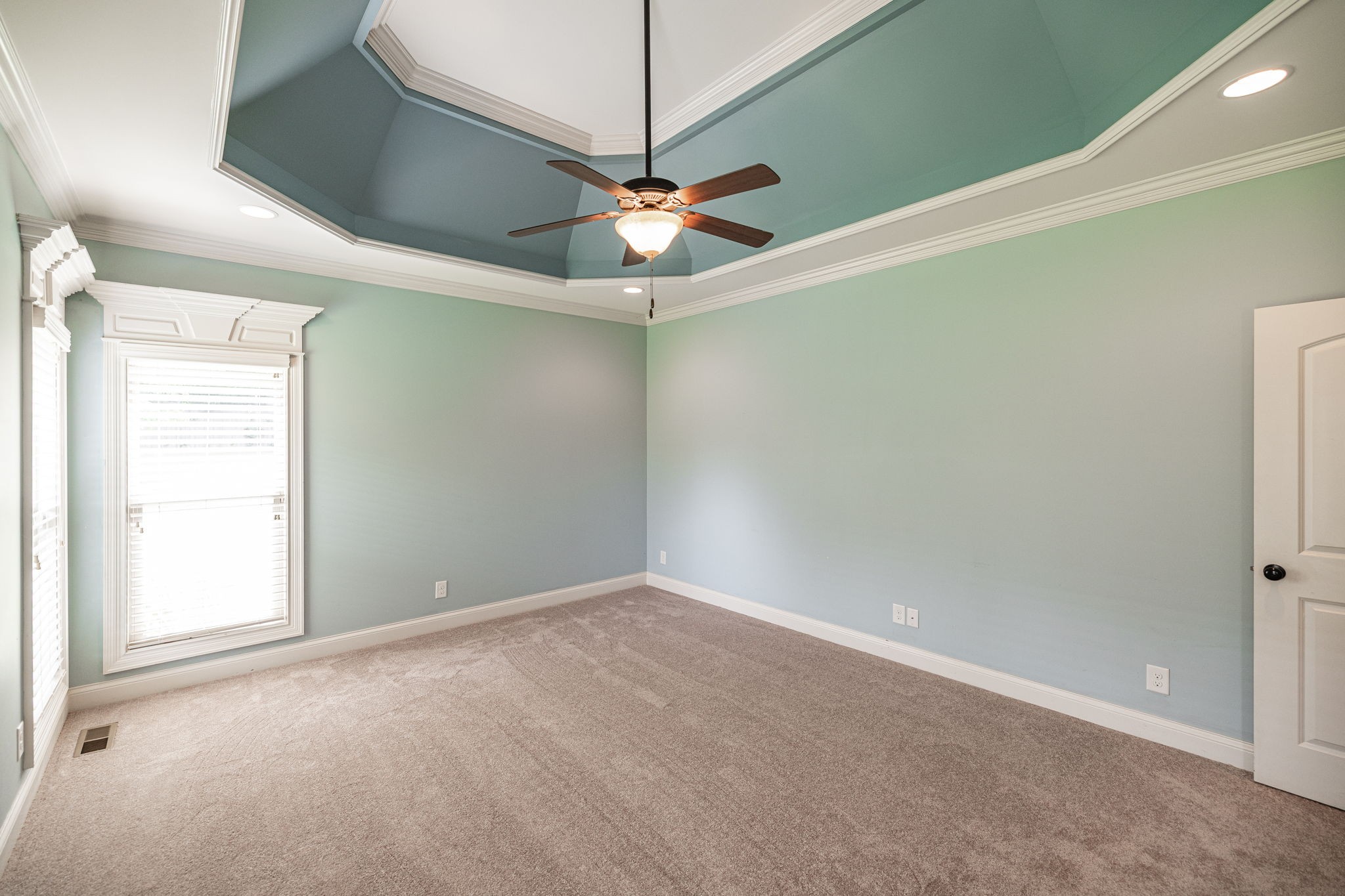 357 Windhaven Bay Property Photo 55