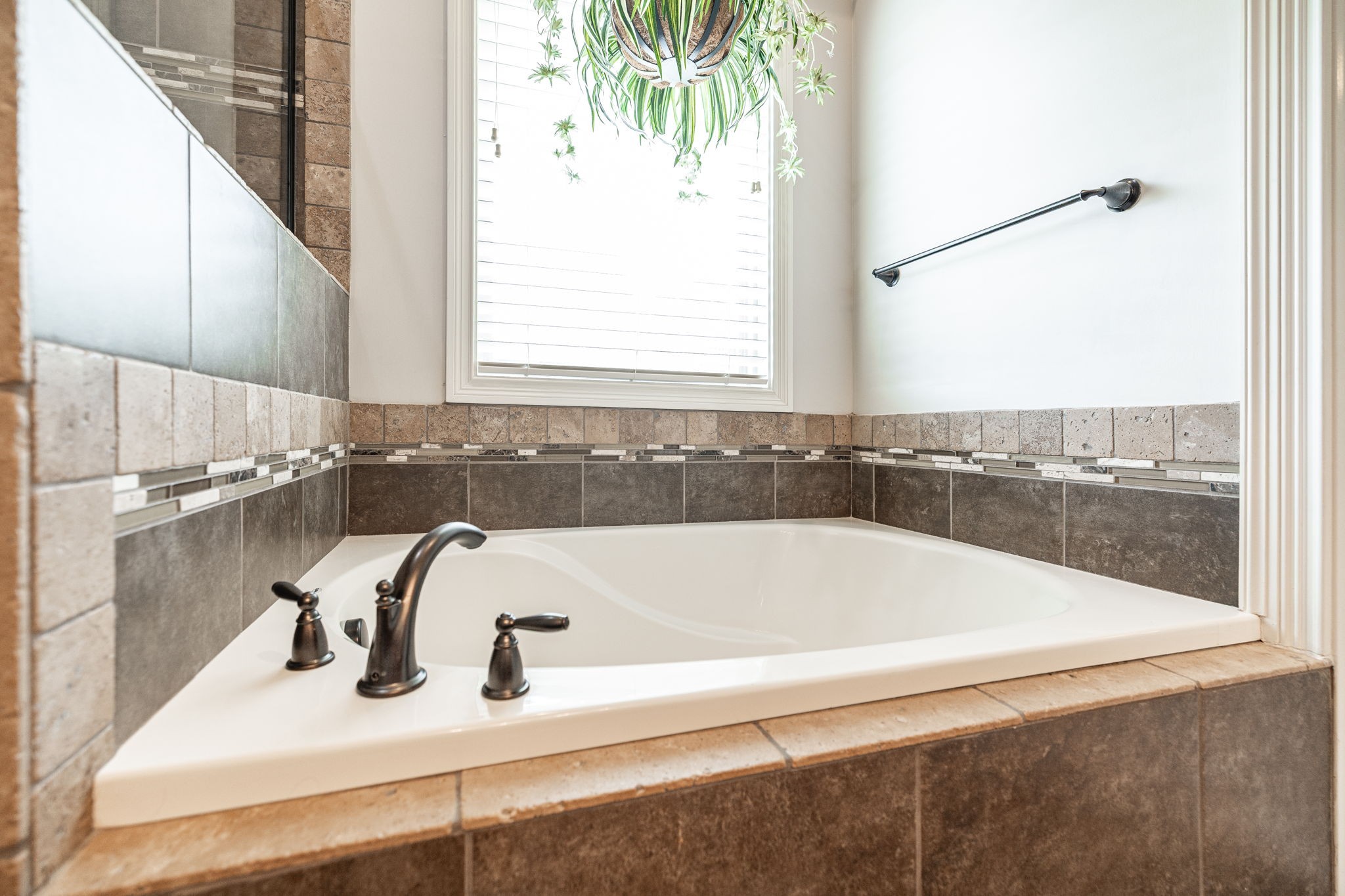 357 Windhaven Bay Property Photo 60