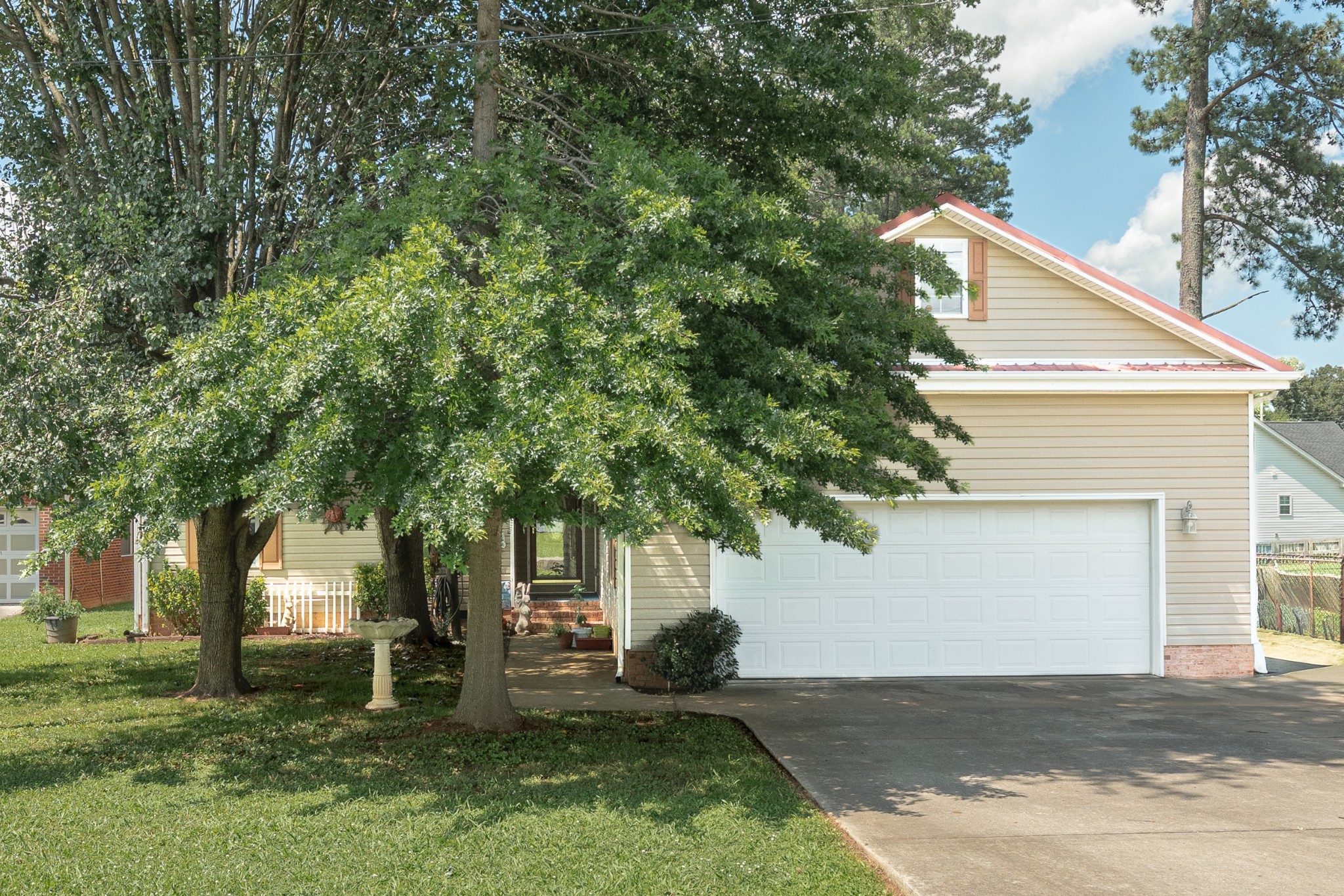 26909 Merlein Cir Property Photo 3