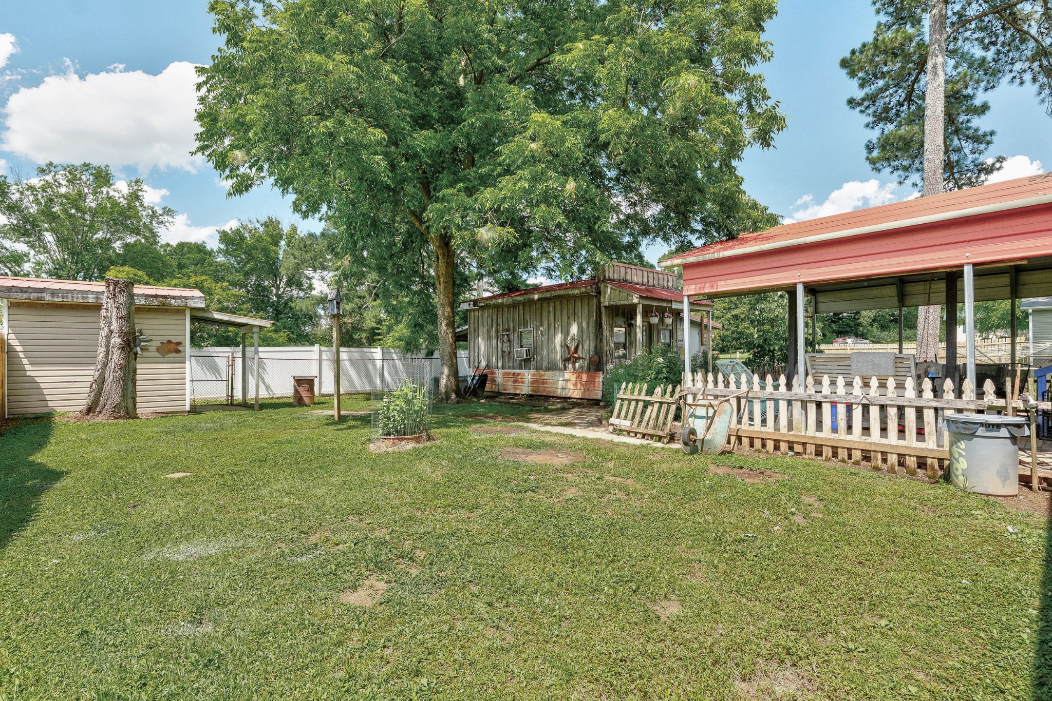 26909 Merlein Cir Property Photo 29