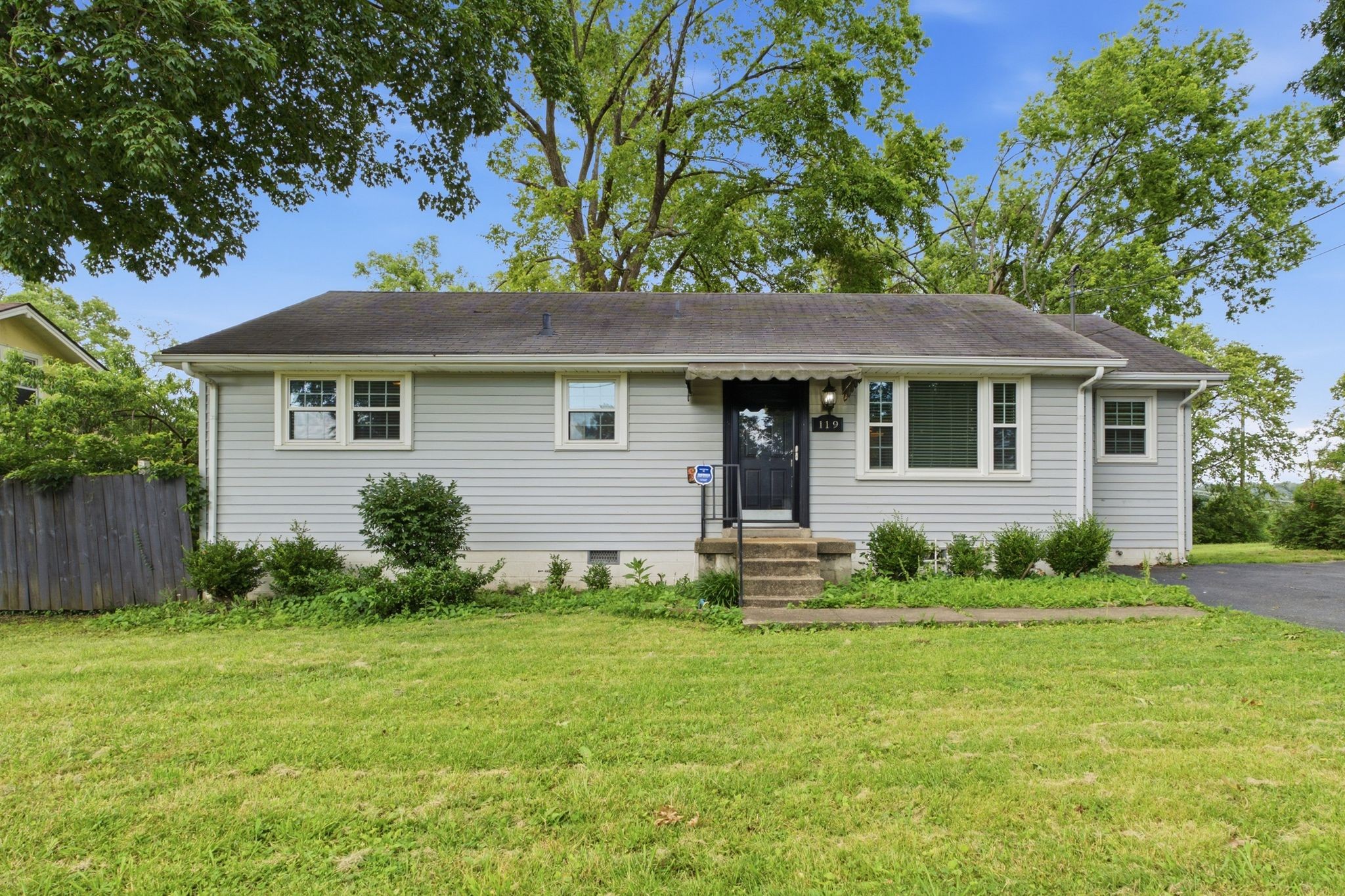 119 Myers St Property Photo 1