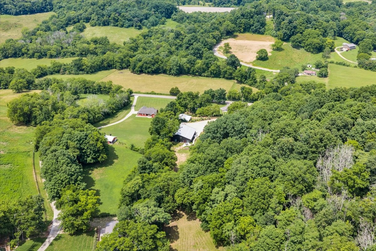 2896 Fly Rd Property Photo 30