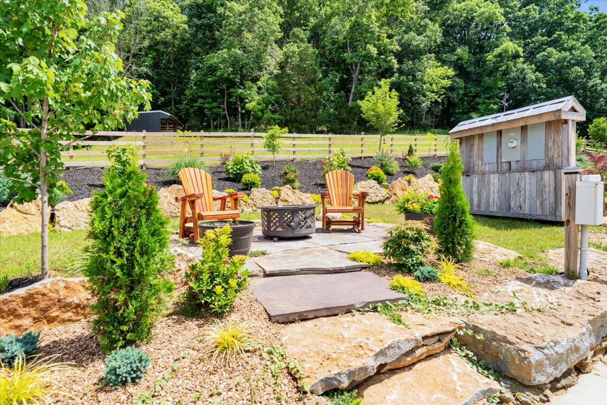 2896 Fly Rd Property Photo 34