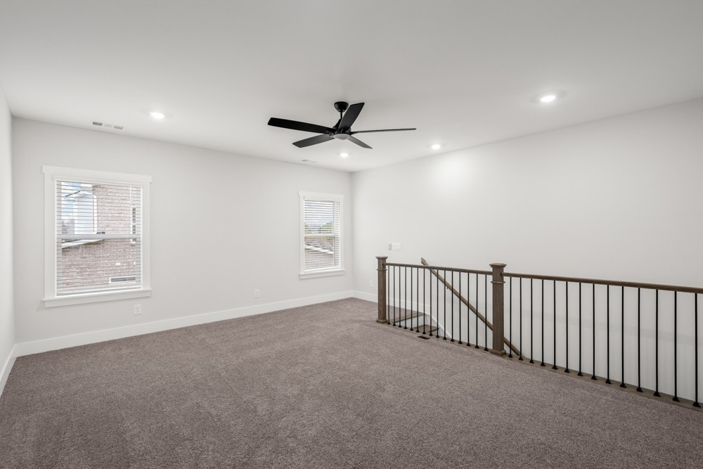 414 Meadowlook Dr Property Photo 21