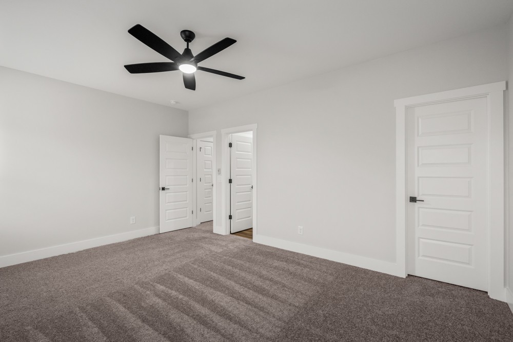 414 Meadowlook Dr Property Photo 23