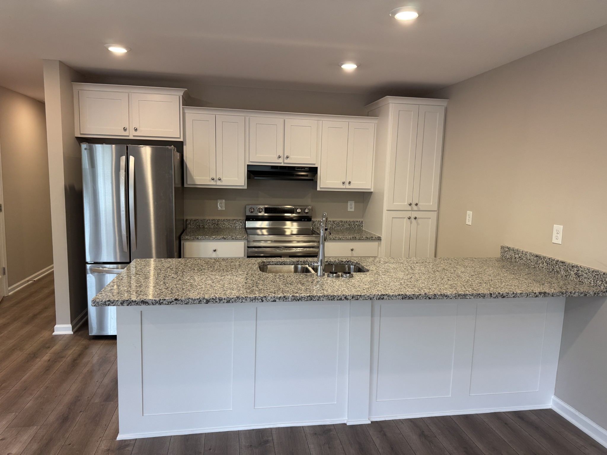 209 Mountaindale Dr Property Photo 7